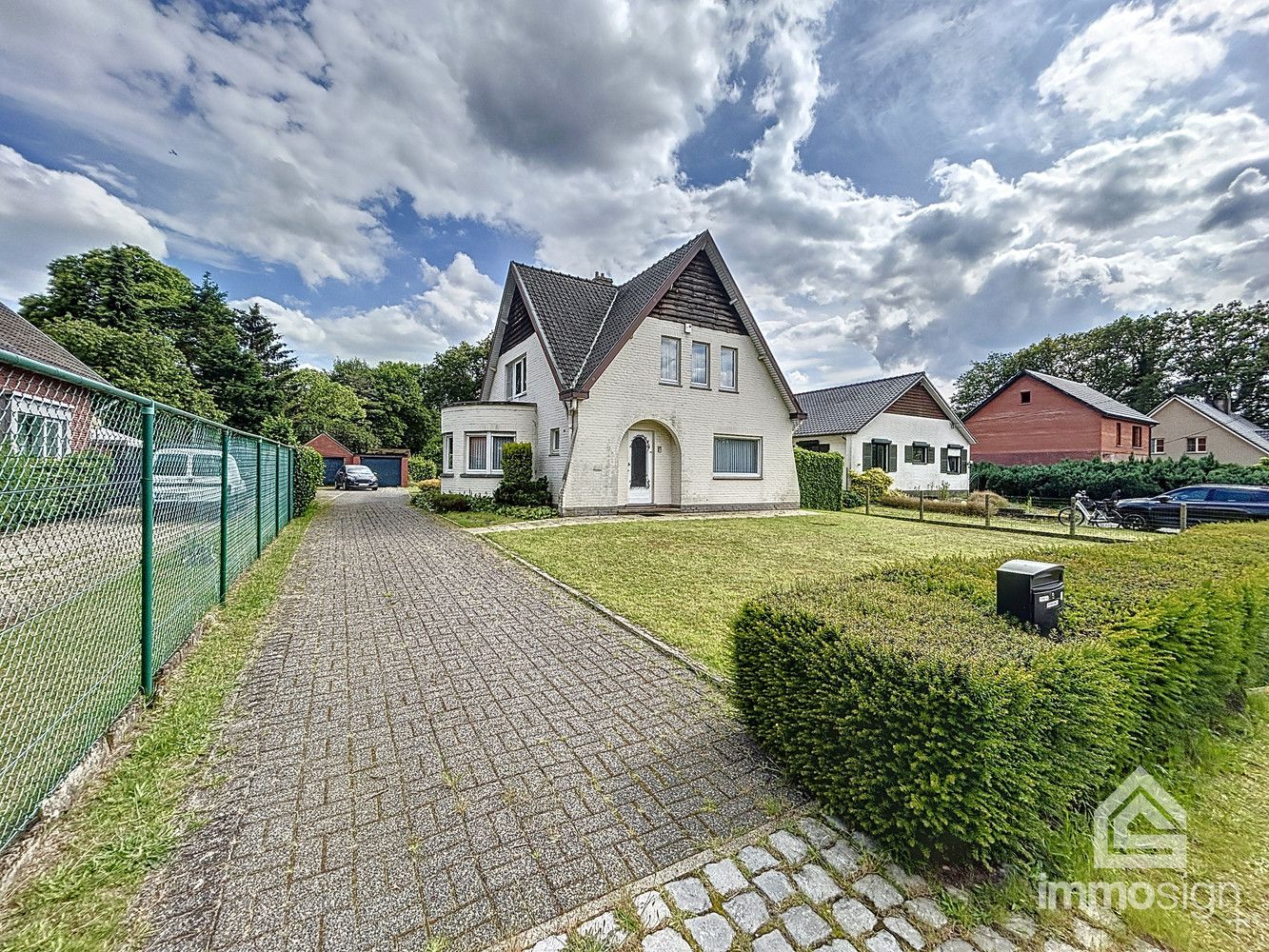 Toffe opknapper op ruim perceel met drie slaapkamers te Genk, Driehoeven! foto 39