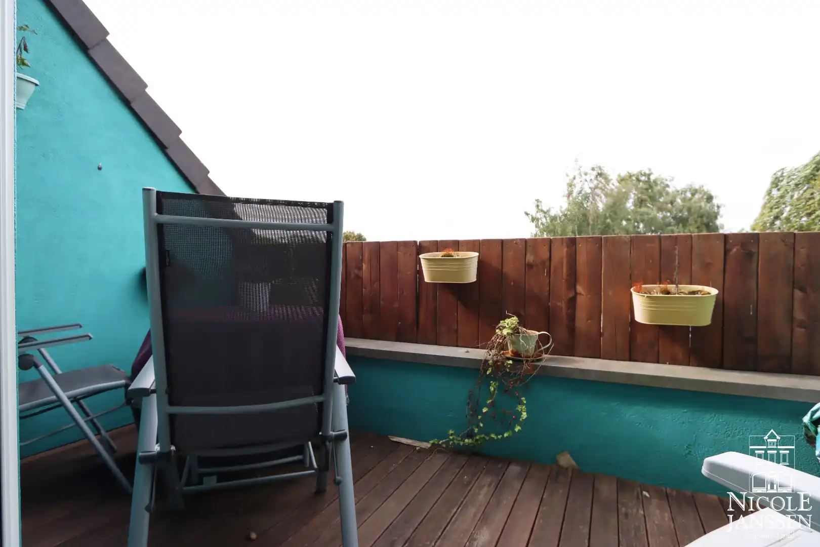 Instapklaar ruim duplex-appartement met 2 slaapkamers en dubbele garage foto 13