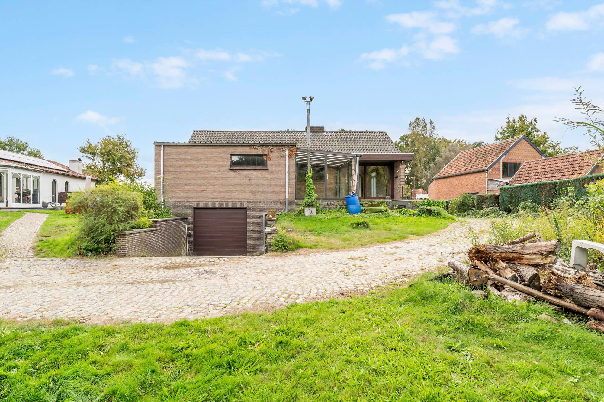 Groen gelegen bungalow op een ruim perceel van 1.754m². foto 25