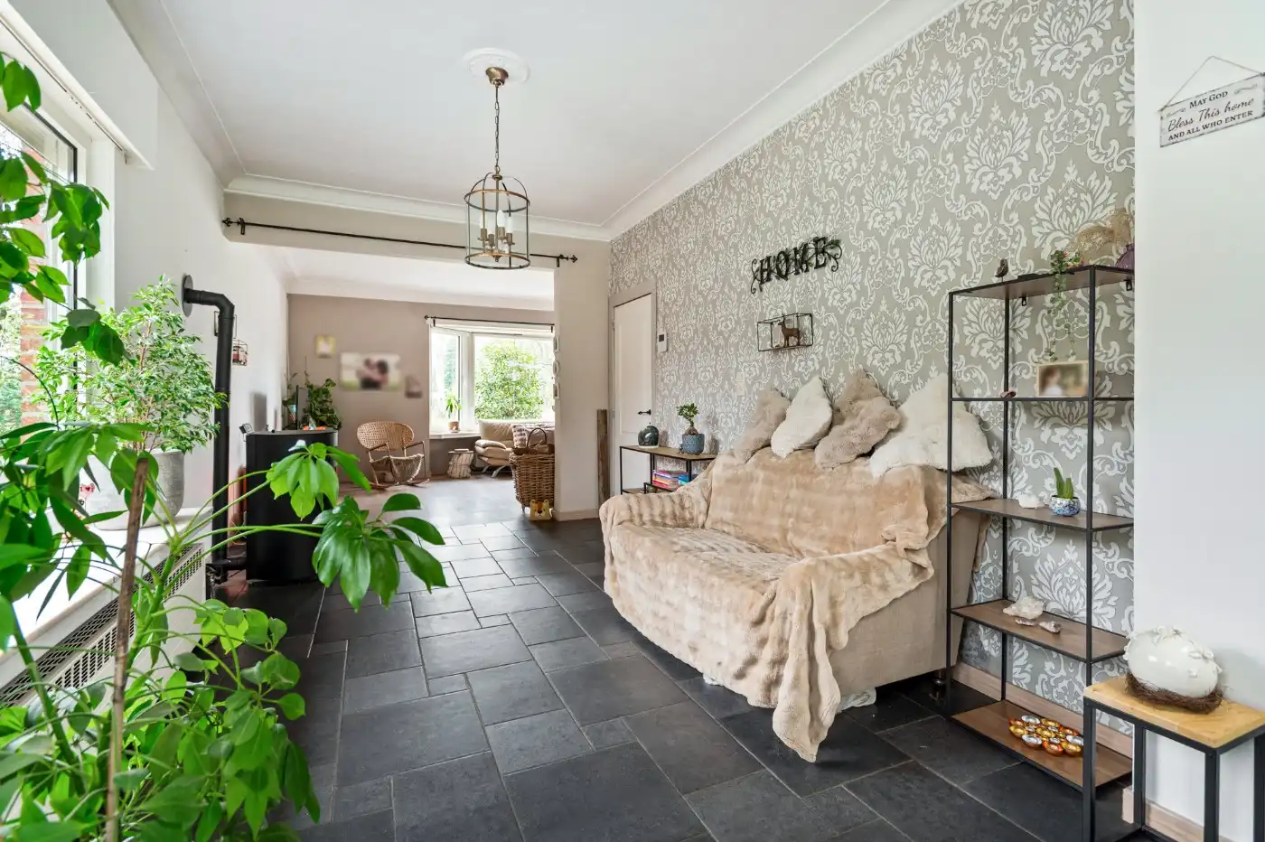 Ruime, instapklare, vrijstaande woning met 5 slpk., grote tuin en praktijkruimte foto 10