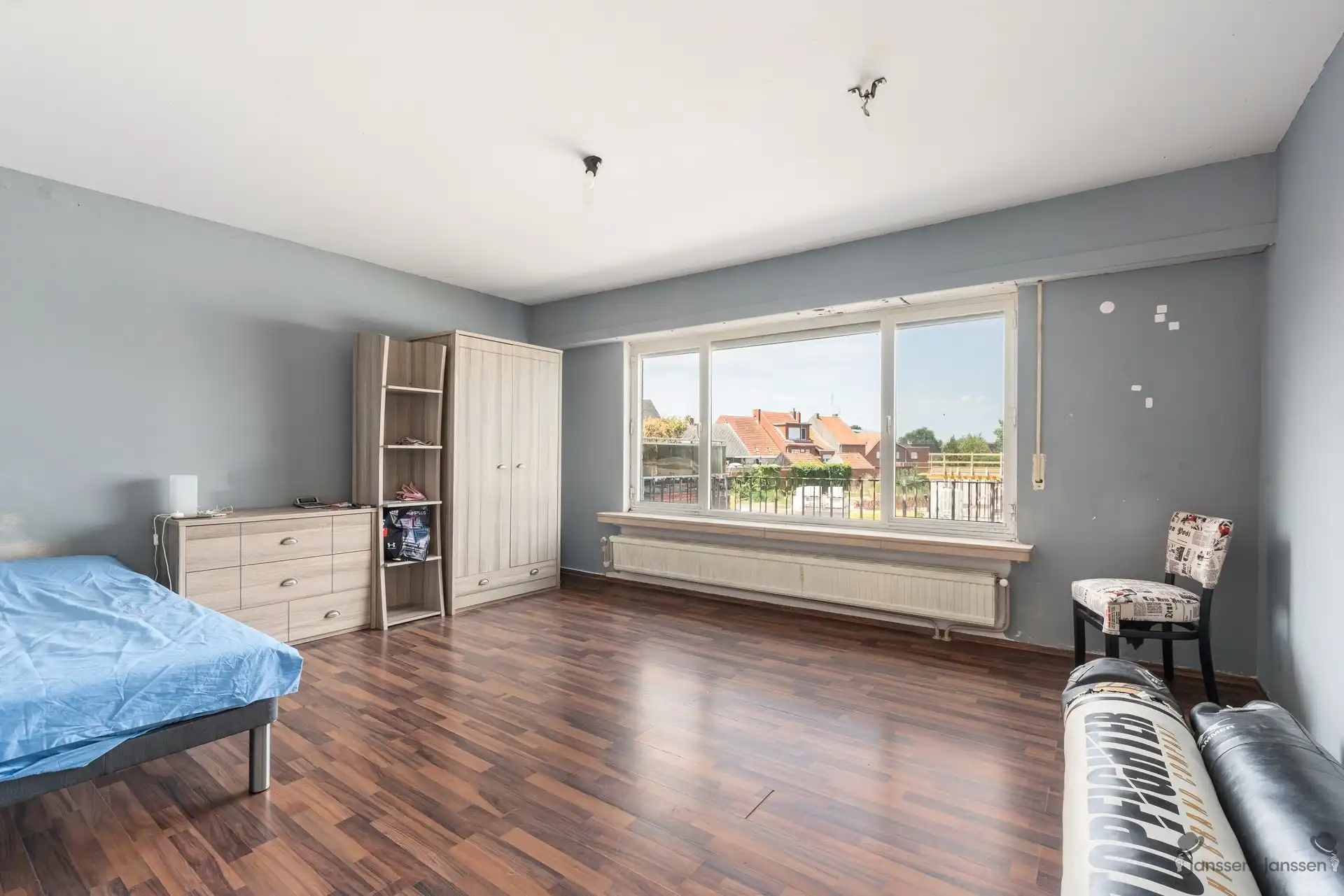 Opbrengsteigendom met 2 verhuurde appartementen en handelsgelijkvloers in het centrum van Brecht foto 16