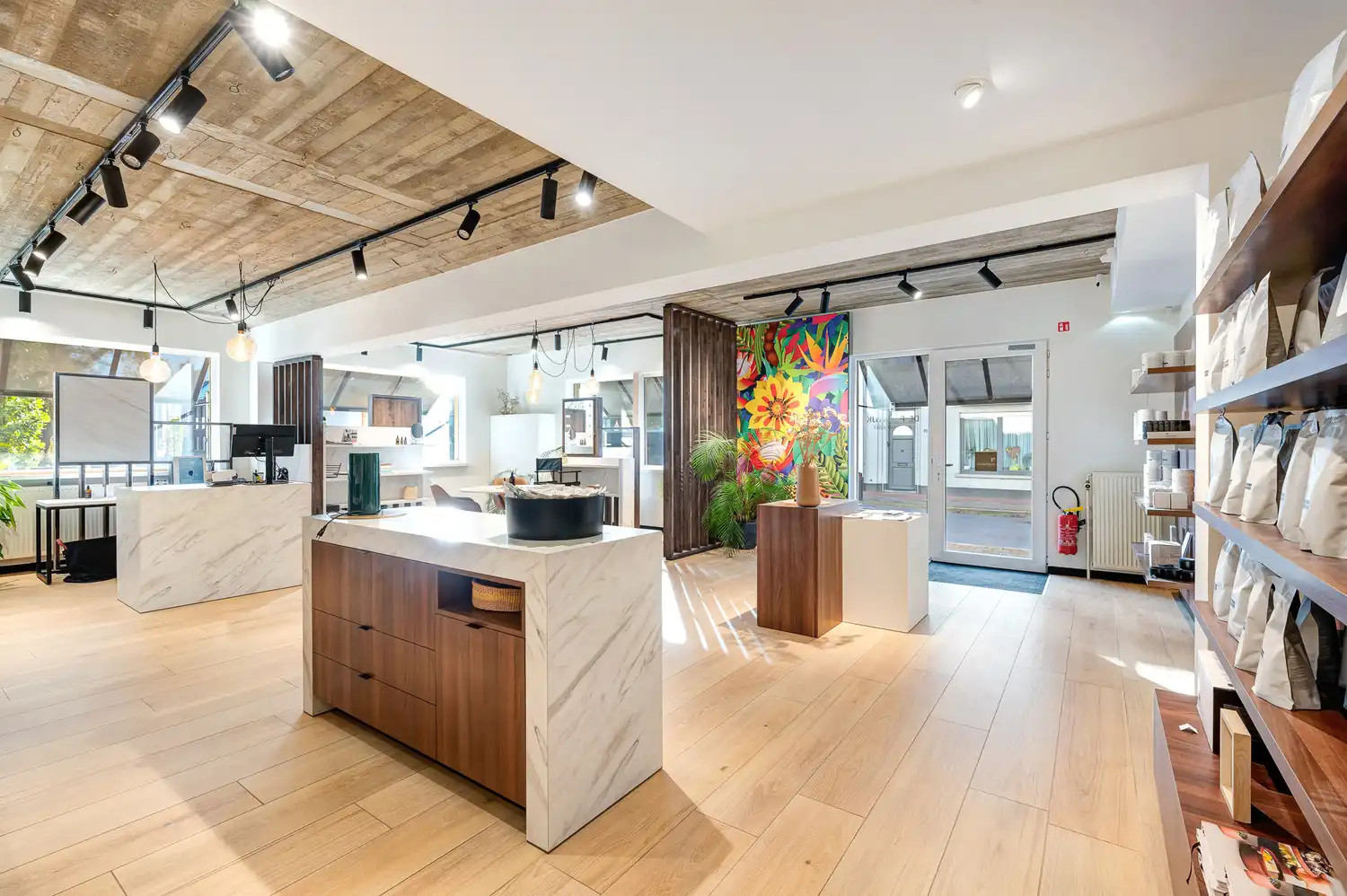 Handelsruimte op toplocatie in Heist - 185 m2 foto 6