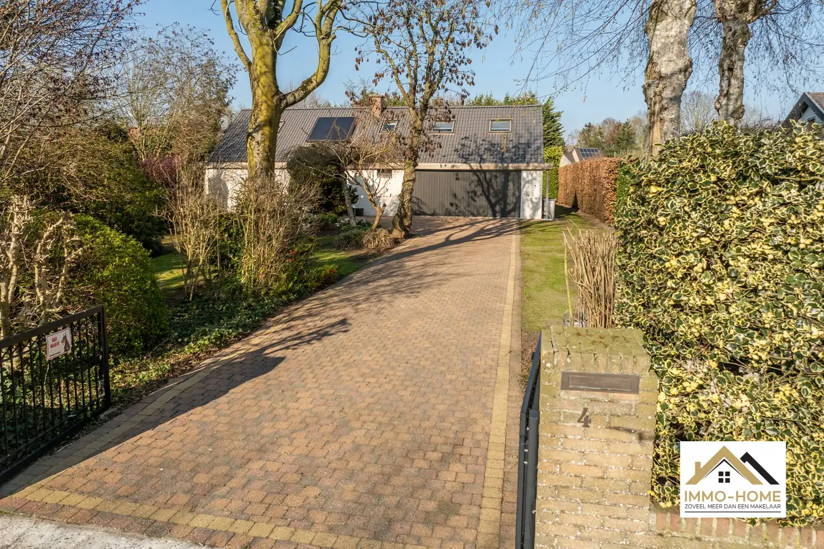 Zeer ruime gerenoveerde villa op prachtige ligging foto 3