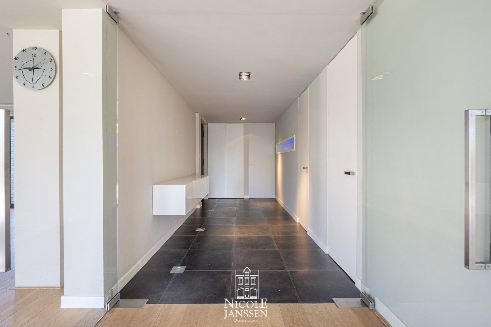 Energiezuinige villa met vijf slaapkamers in een rustige, groene omgeving  foto 3