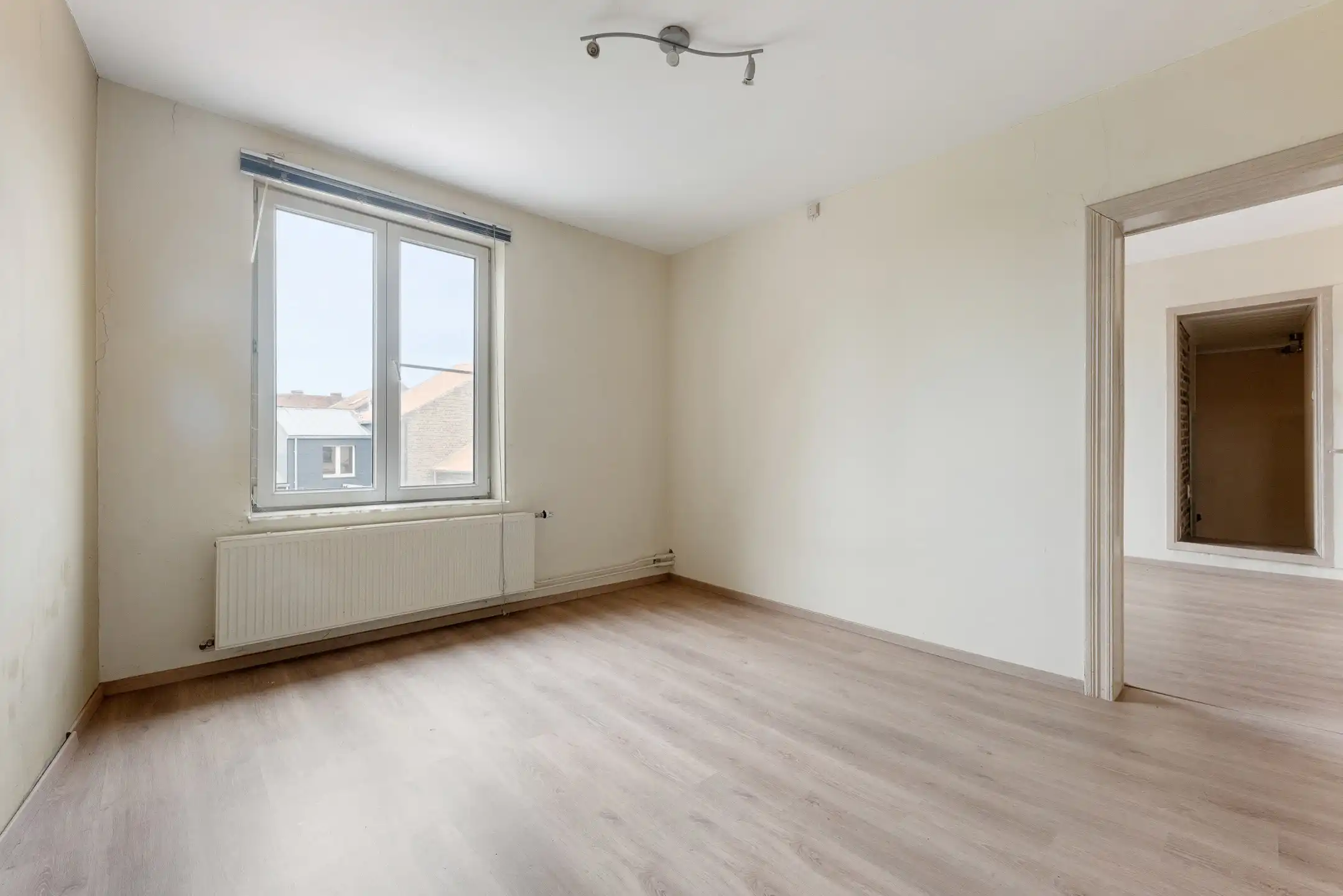 Handelsruimte met bovenliggende woonst te Zussen foto 19