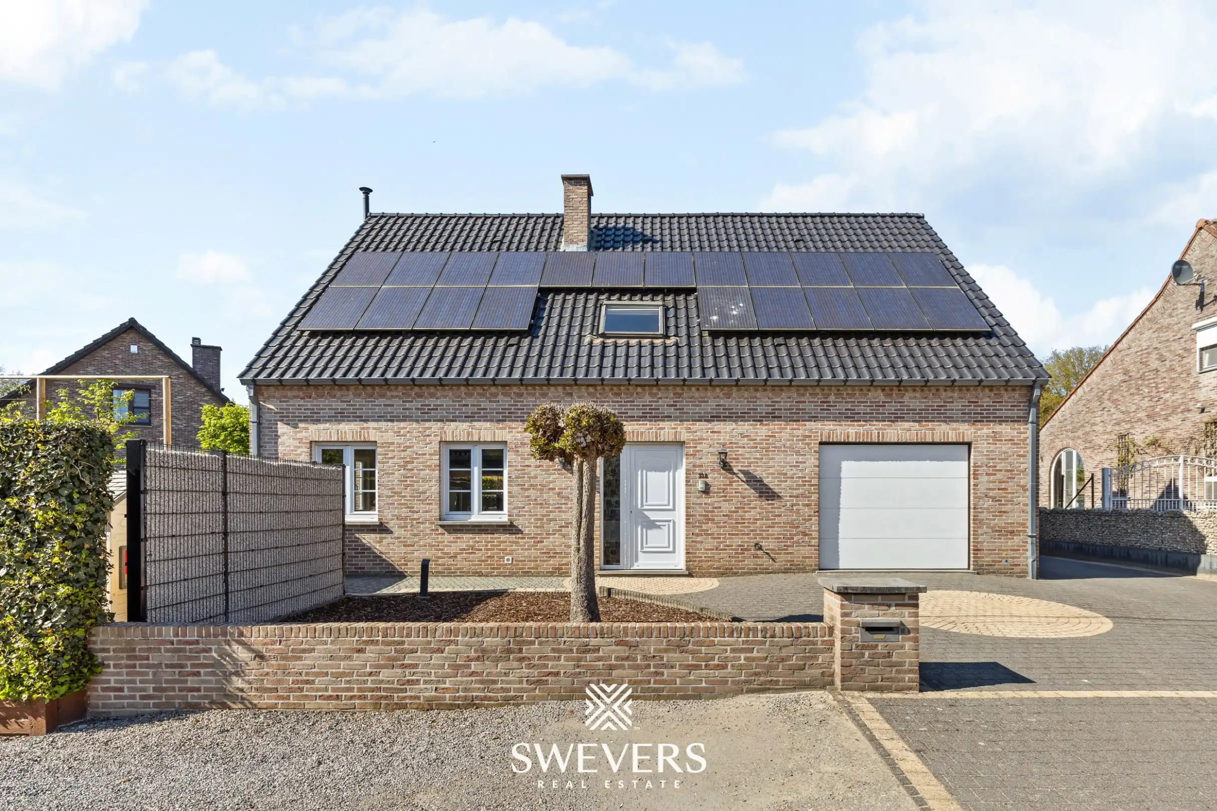 Instapklare woning met prachtig aangelegde tuin en bijgebouw in Helchteren foto 37