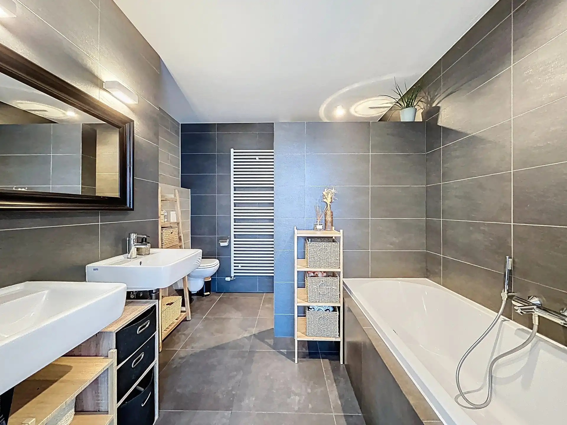 uniek penthouse met 3 slaapkamers, 3 bergingen en autostaanplaats op toplocatie  foto 9