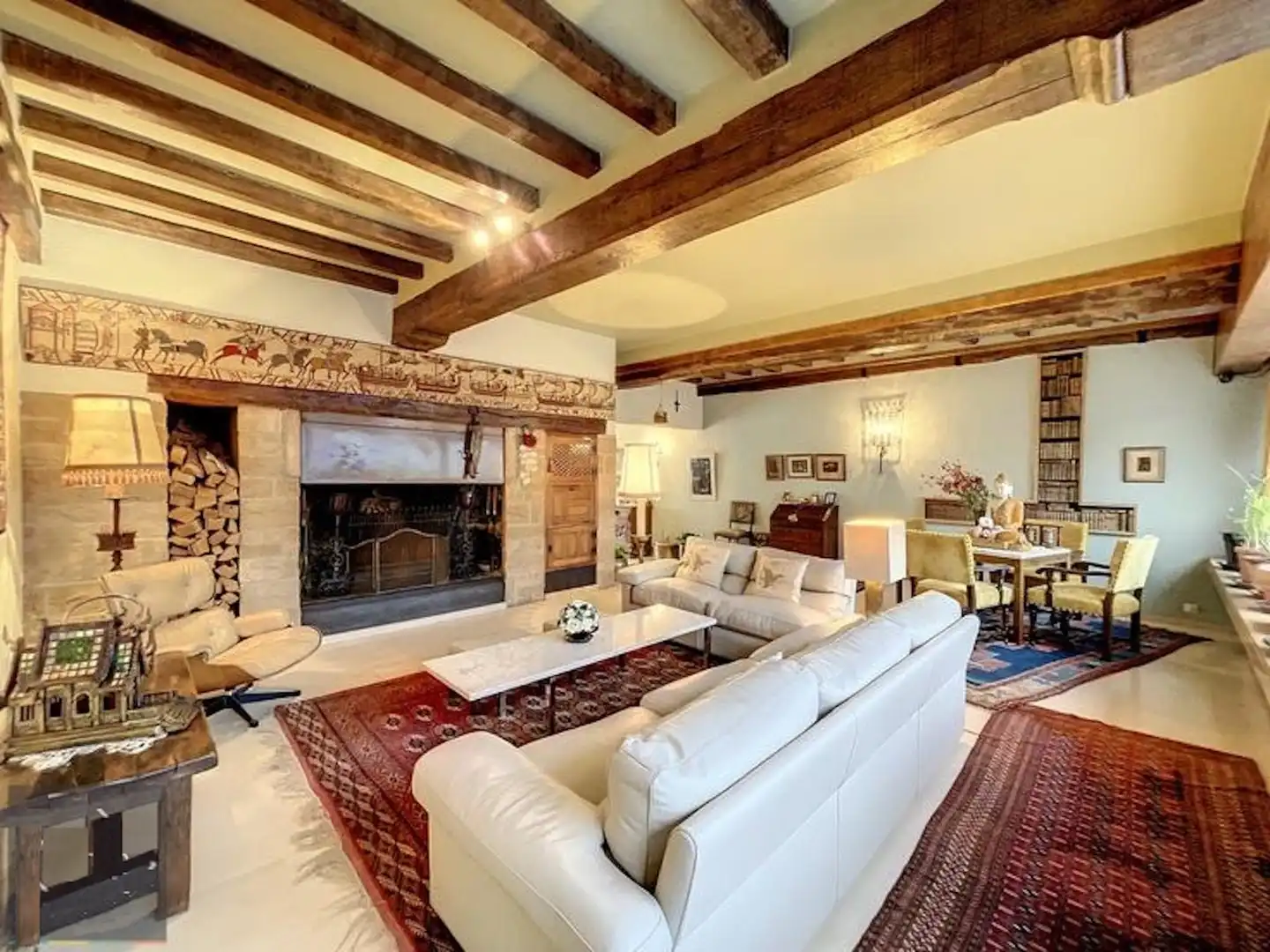 Exclusieve burgerwoning nabij strand Blankenberge foto {{pictureIndex}}