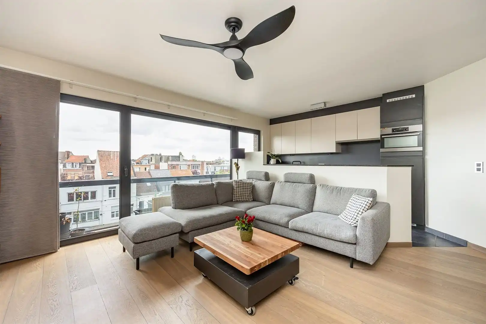 Lichtrijk en energiezuinig appartement met EPC A en ondergrondse autostaanplaats foto 5