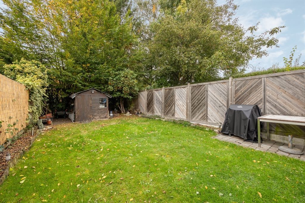Ruime bel-etage met 3 slpk en gezellige tuin foto 21
