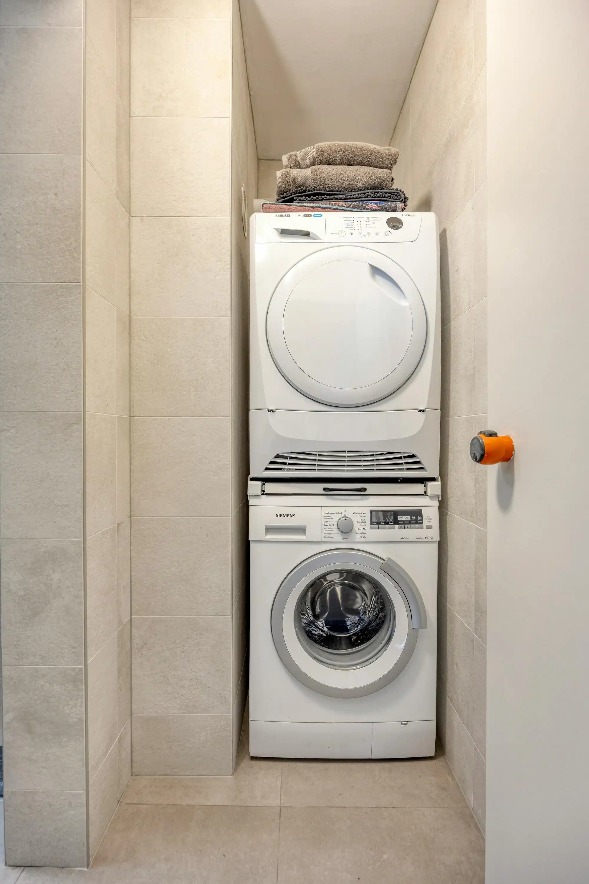 Mooi appartement met 2 slpks en garage, te Kalmthout!. foto 18