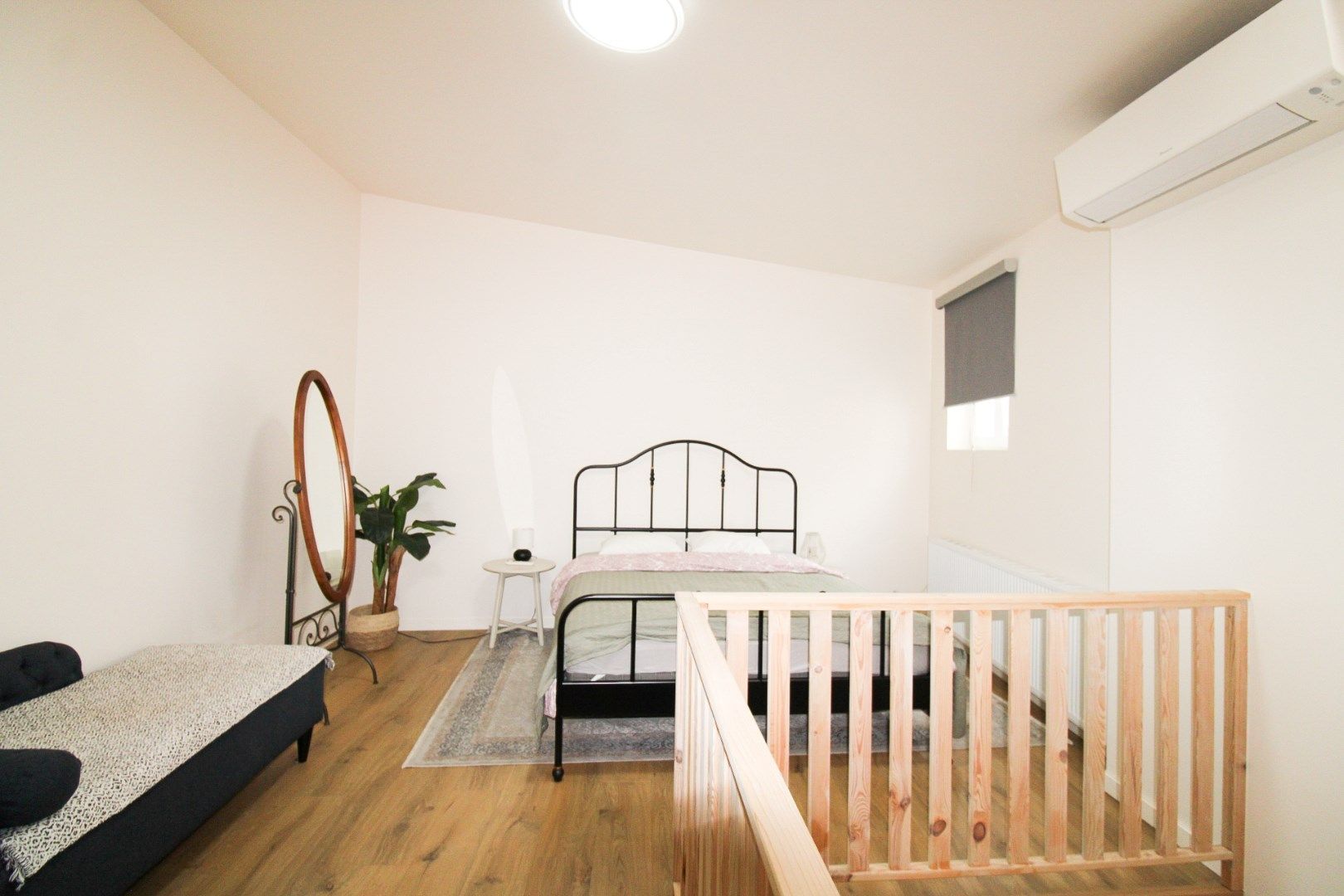 Veelzijdig handelshuis met woonst en luxueuze B&B op toplocatie aan de Markt van Temse! foto 25