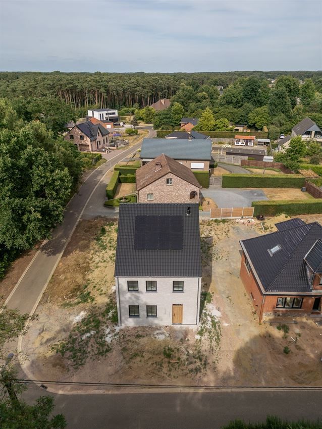 Nieuwbouwwoning 4slk - E10 op rustige ligging foto 24