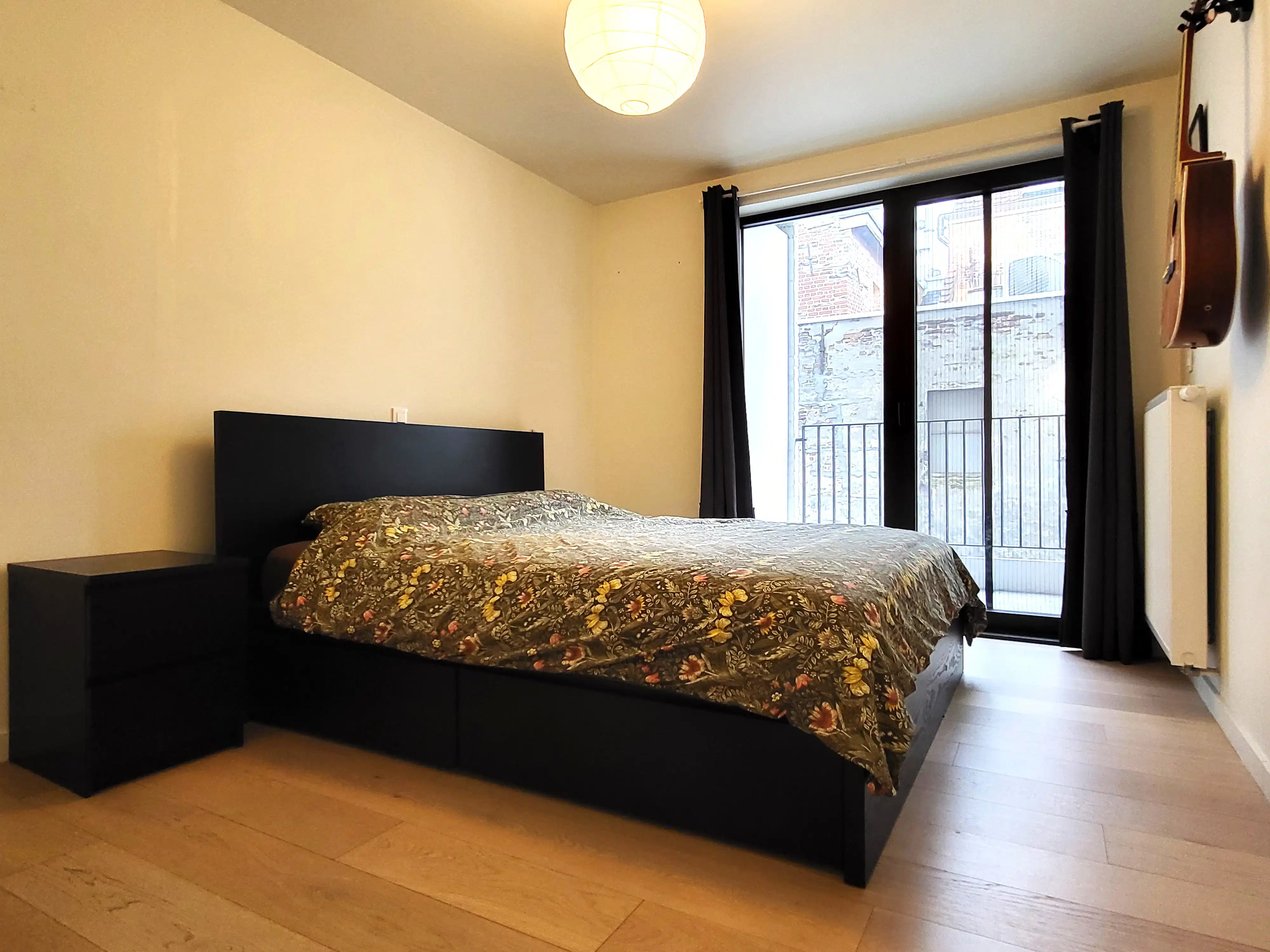 GERENOVEERD APPARTEMENT IN 2020 MET 1 SLAAPKAMER EN TERRAS, in het centrum van de Stad Gent. foto 9