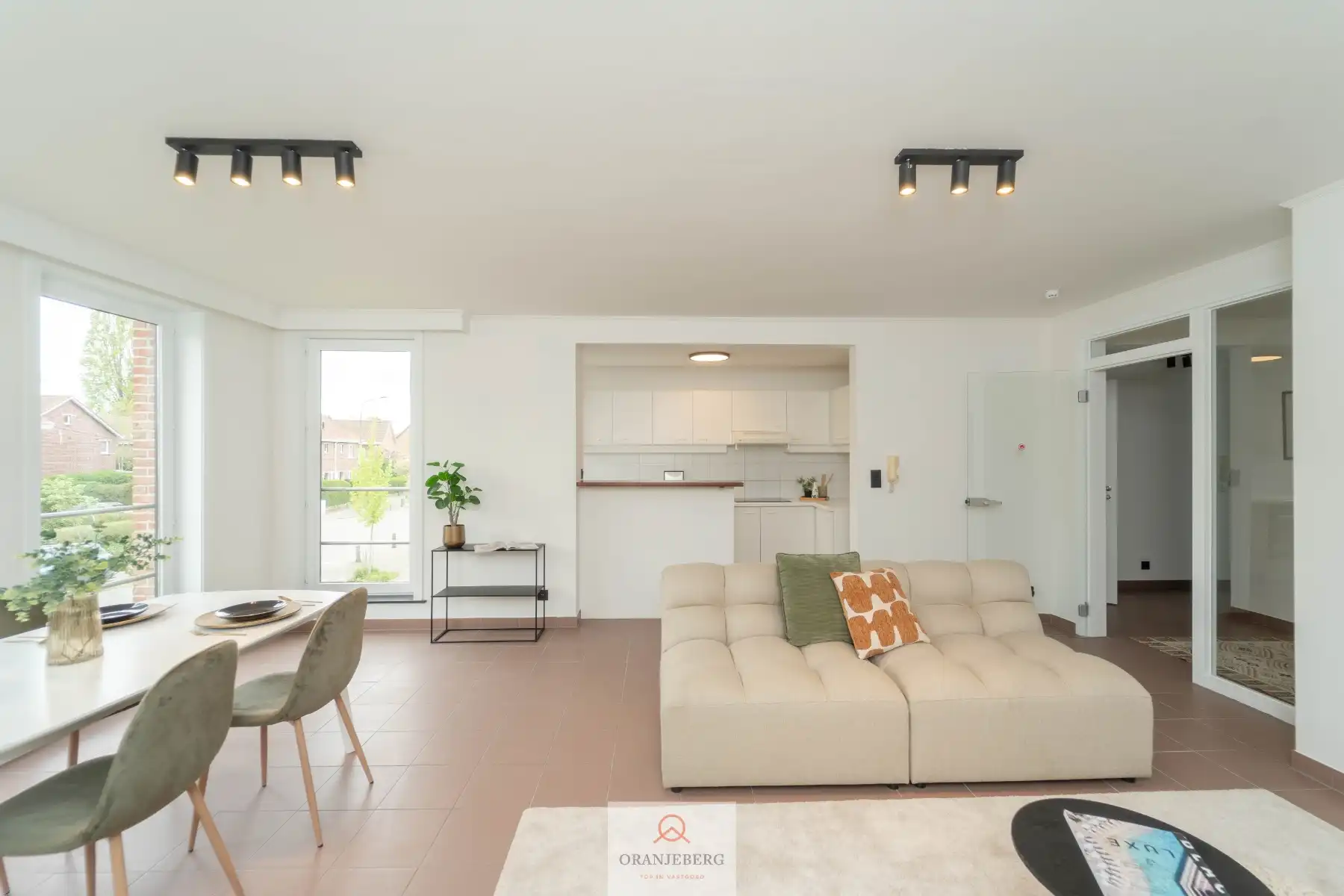 Energiezuinig 2-slpk appartement in Wondelgem! foto {{pictureIndex}}