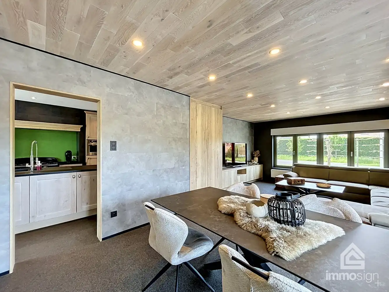 Ruime gezinswoning met drie slaapkamers te Opitter! foto 17