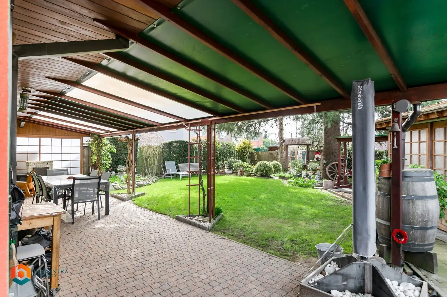 Ruime woning met 5 slpkrs te Blaasveld foto 15