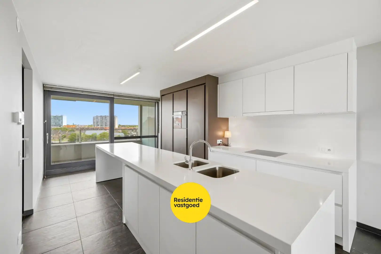 Prachtig appartement met 2 terrassen op de historische site "Militair Hospitaal" foto 7