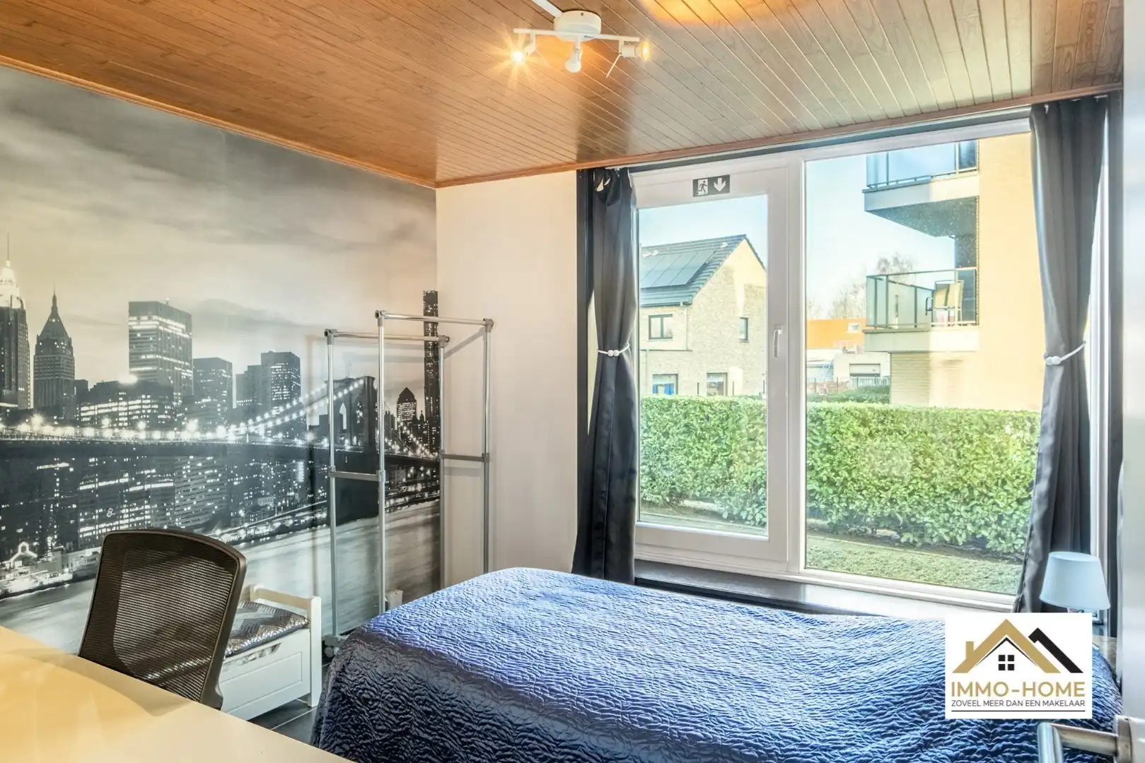 Zeer ruim gelijkvloers appartement met woonkelder en private tuin  foto 8