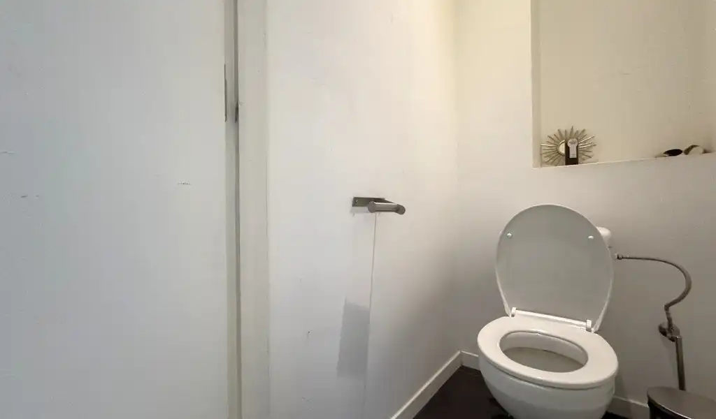 Kantoor in loftstijl te huur aan Ijzerlaanbrug te Antwerpen foto 11