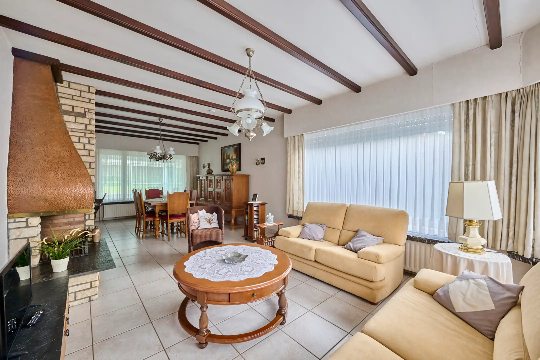 Residentieel gelegen woning op een ZO georiënteerd perceel foto 4