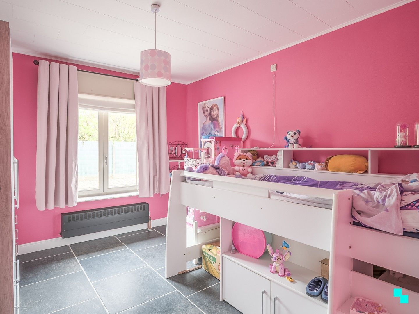 Ruime woning nabij de Makegemse bossen foto 20
