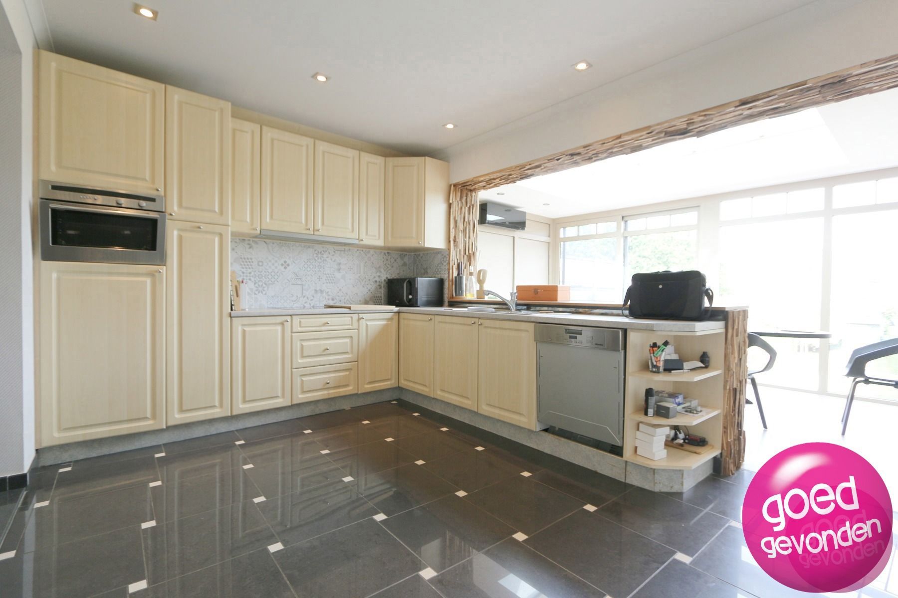 Woning - 3 slk - garage - terrassen - tuin - centraal  foto 11