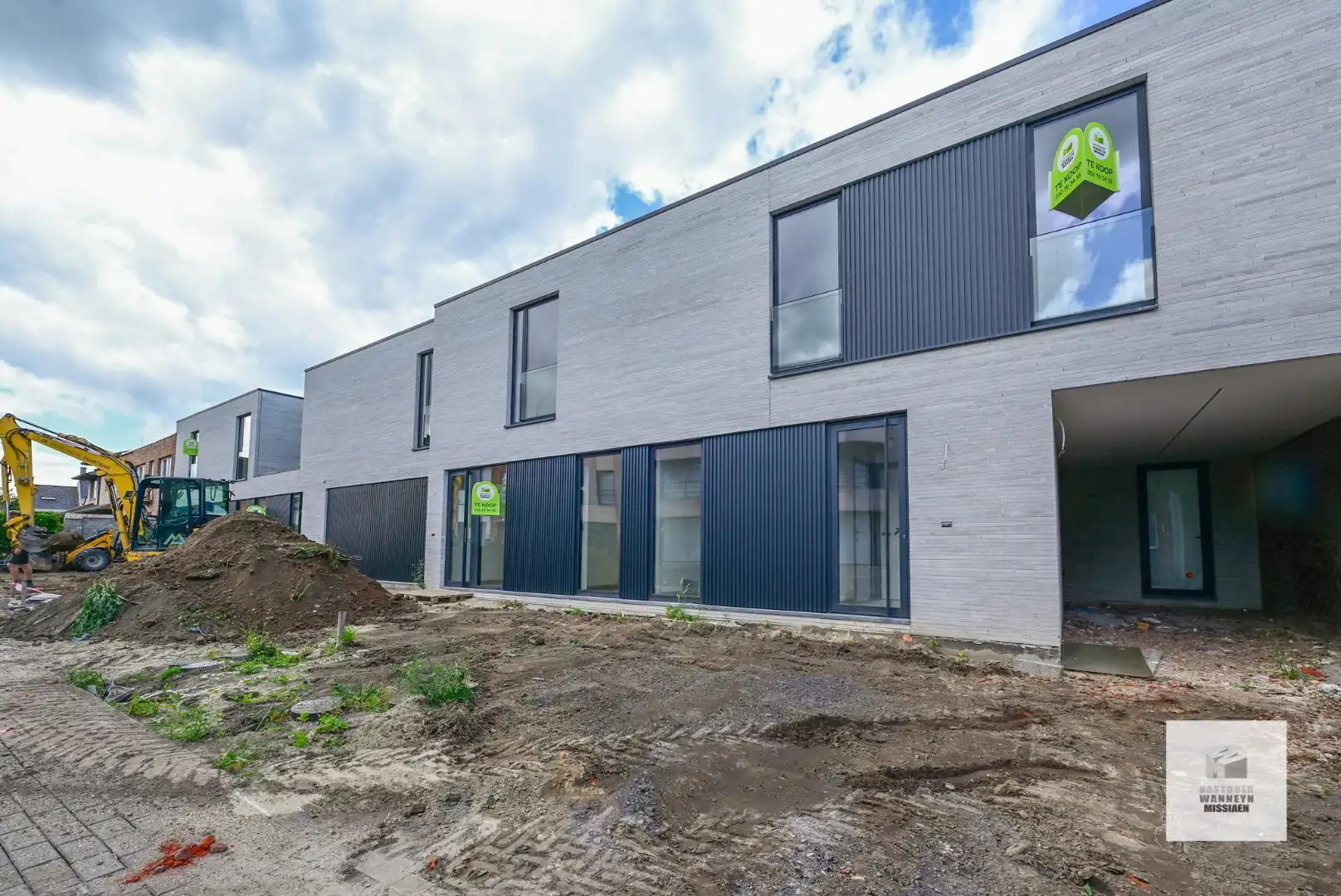 Moderne energiezuinige halfopen woning met 3 slaapkamers, tuin en carport foto 19