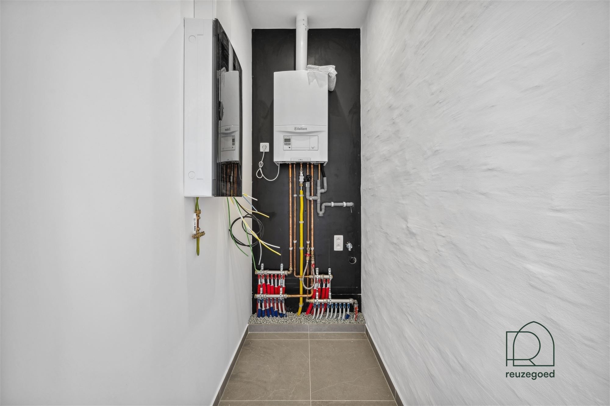 Instapklare, volledig gerenoveerde woning met 3 slaapkamers foto 13