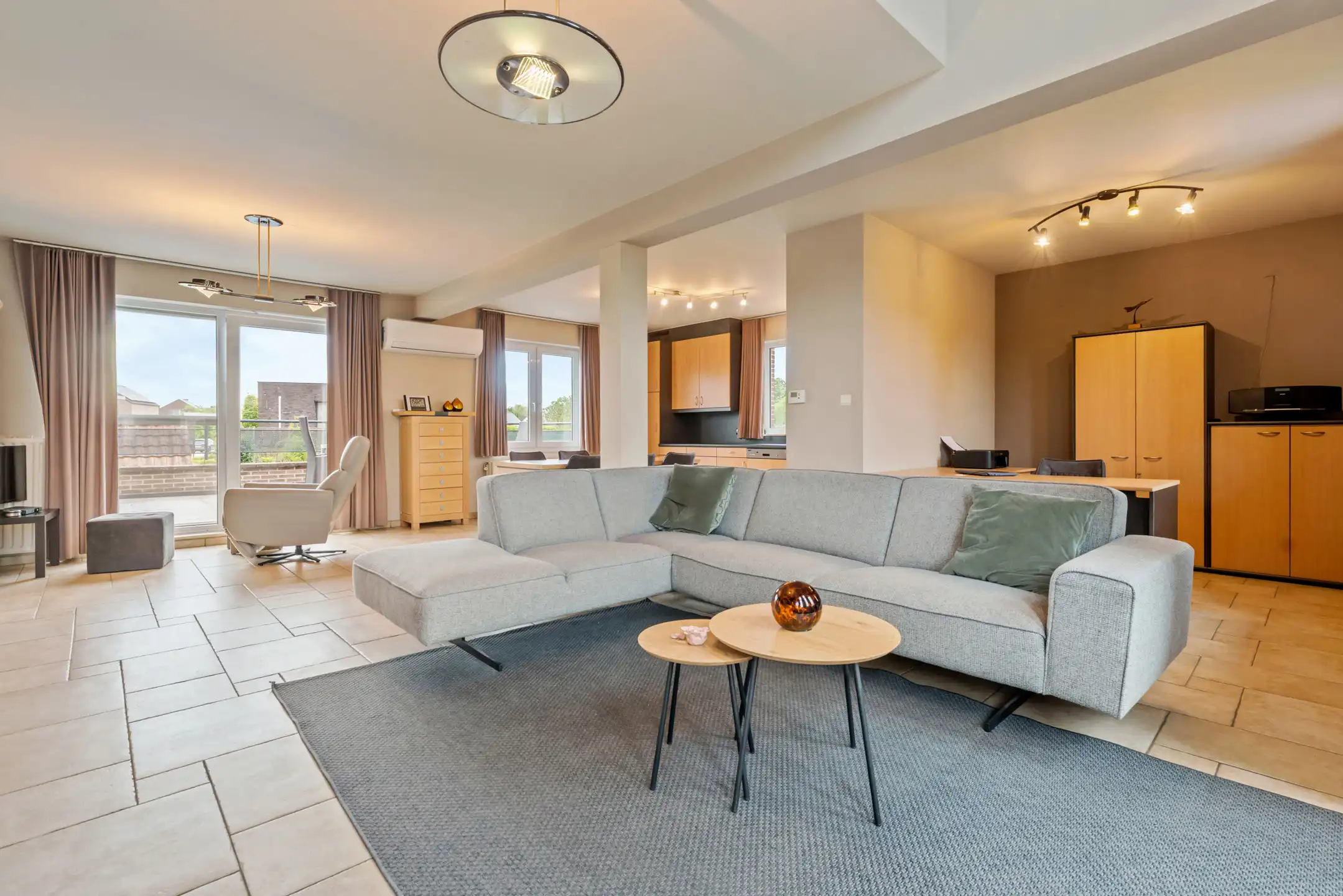 Woning met tal van mogelijkheden in Riemst foto 4