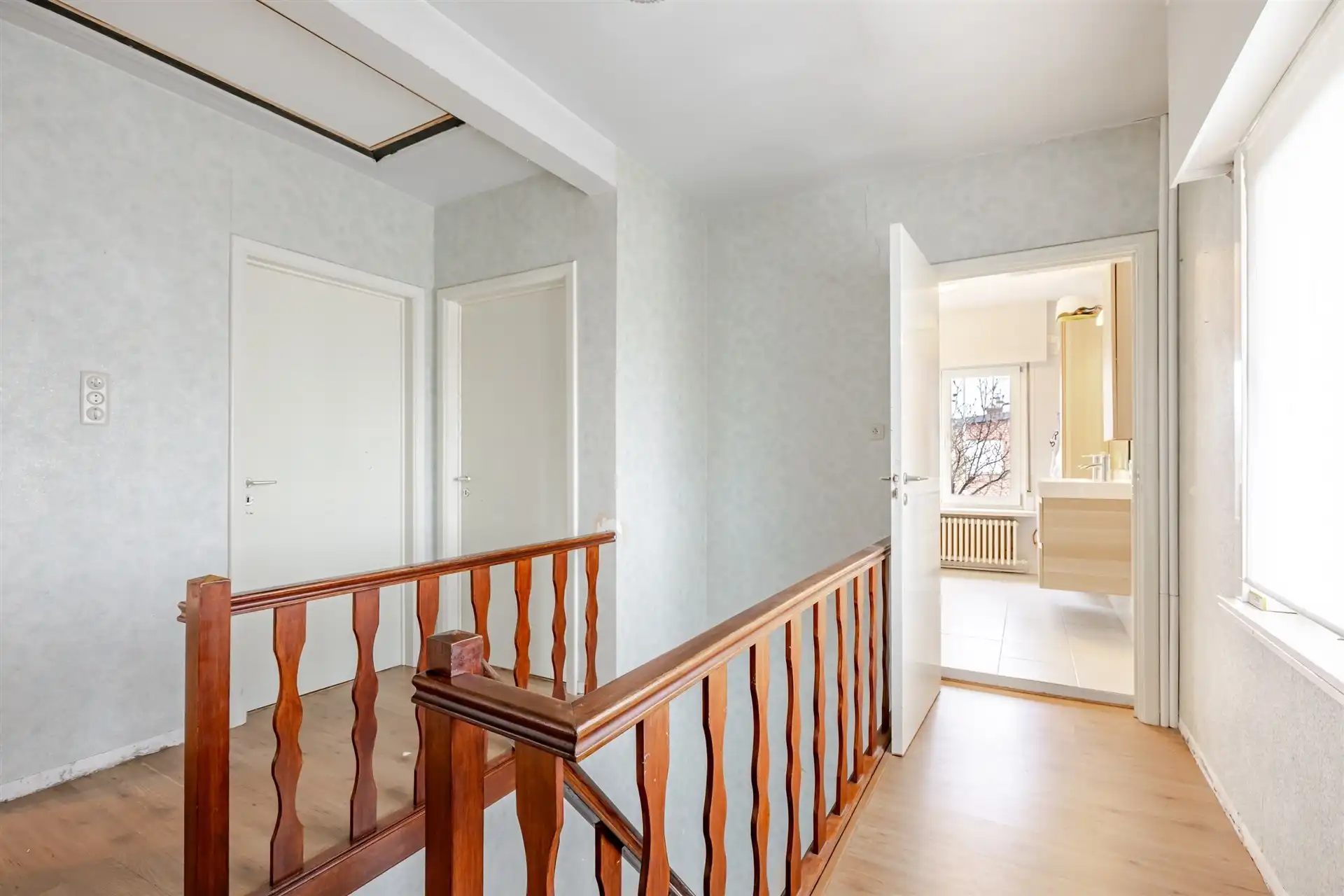 Op te frissen woning met supertoffe tuin, nabij het centrum! foto 11