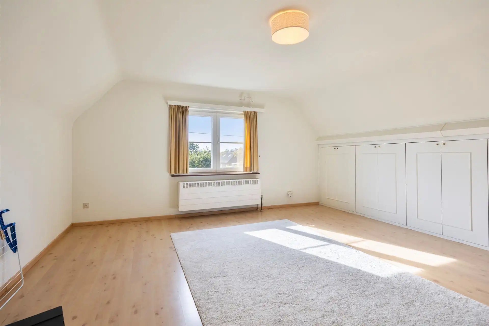 Instapklare woning met 3slpk's en bew. opp. van 220 m²! foto 16