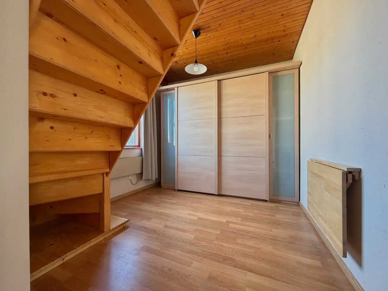 Instapklare, lichtrijke woning (4 slpks) + zonnige tuin foto 14