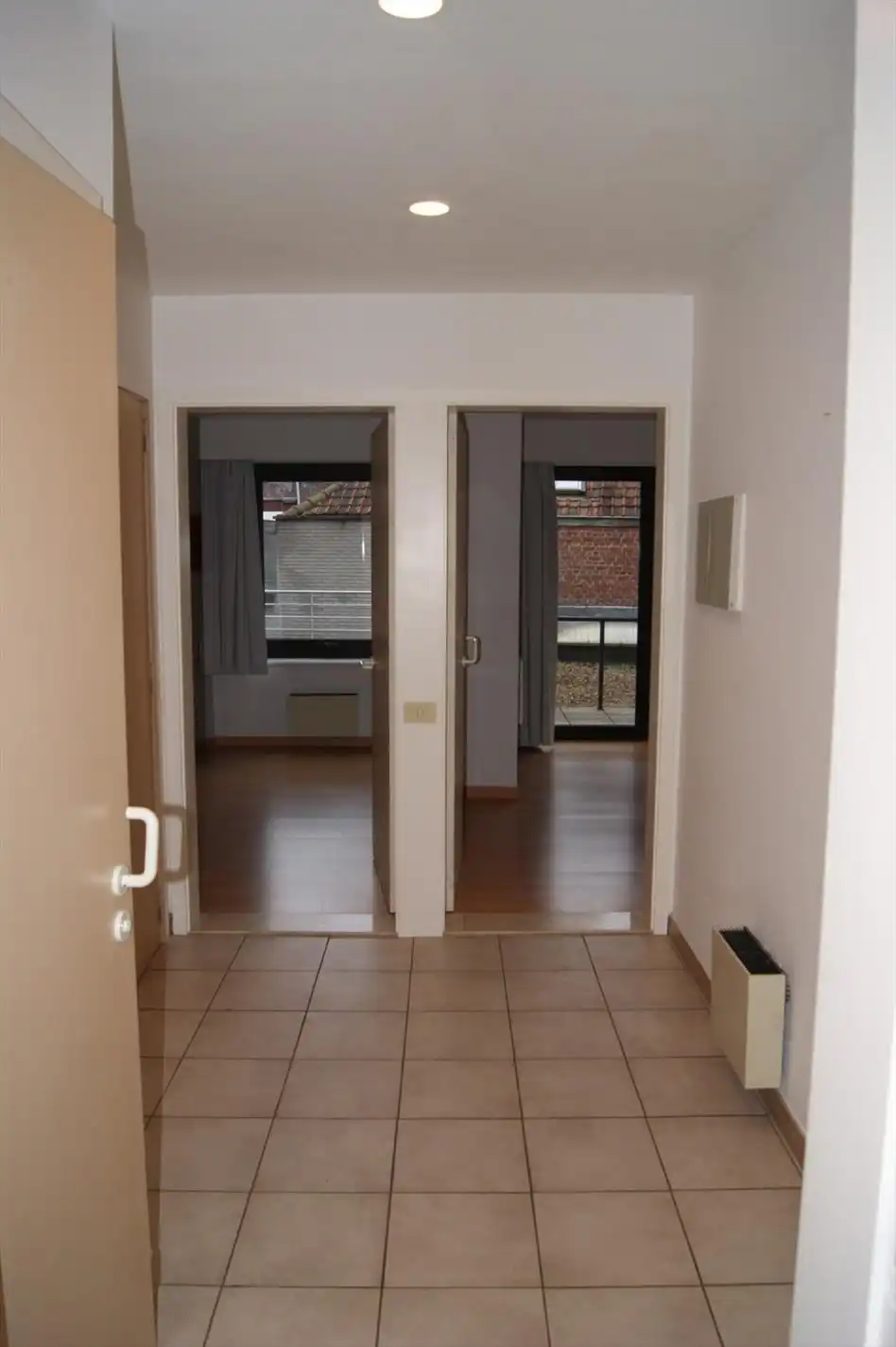 Ruim 2-slp appartement met zonnig terrasje, centrum Torhout foto 6