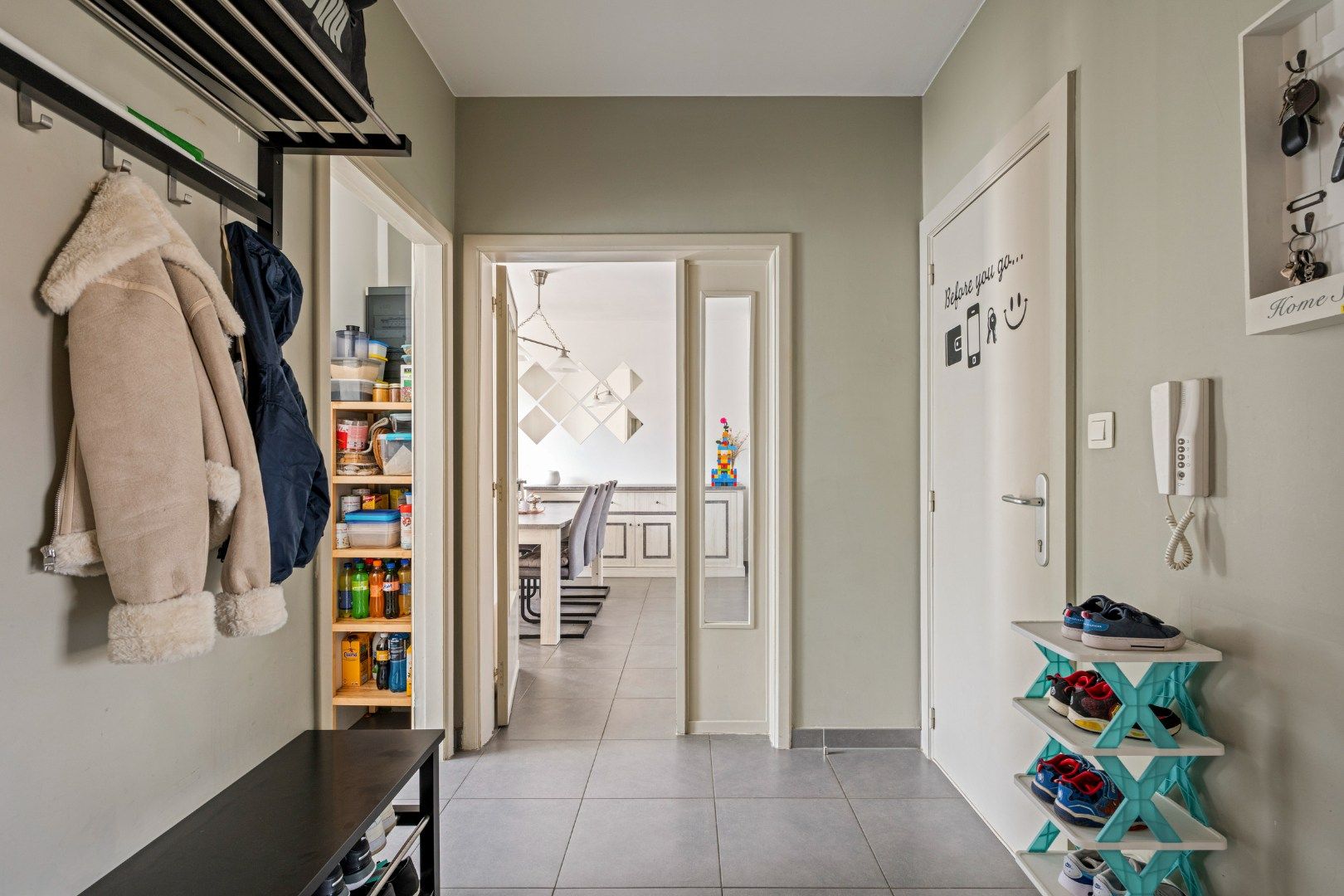 Licht op te frissen appartementsgebouw met 3 appartementen en 3 garageboxen op TOP-ligging te St-Amandsberg foto 14