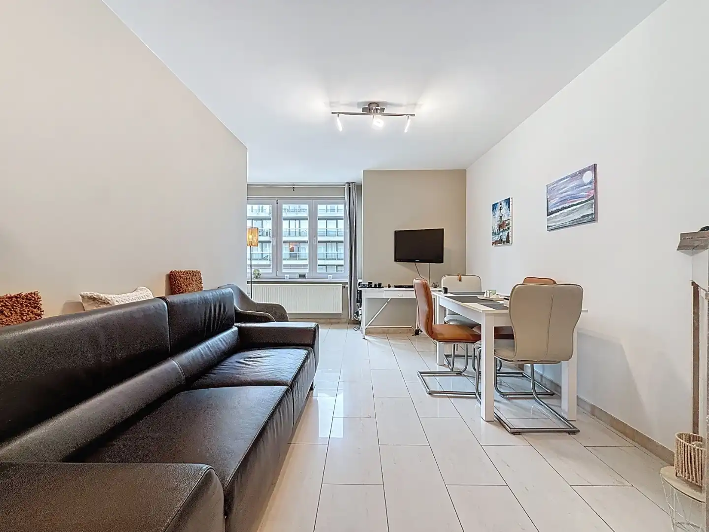 Investeringsappartement vlakbij zee in Nieuwpoort-Bad. foto 2