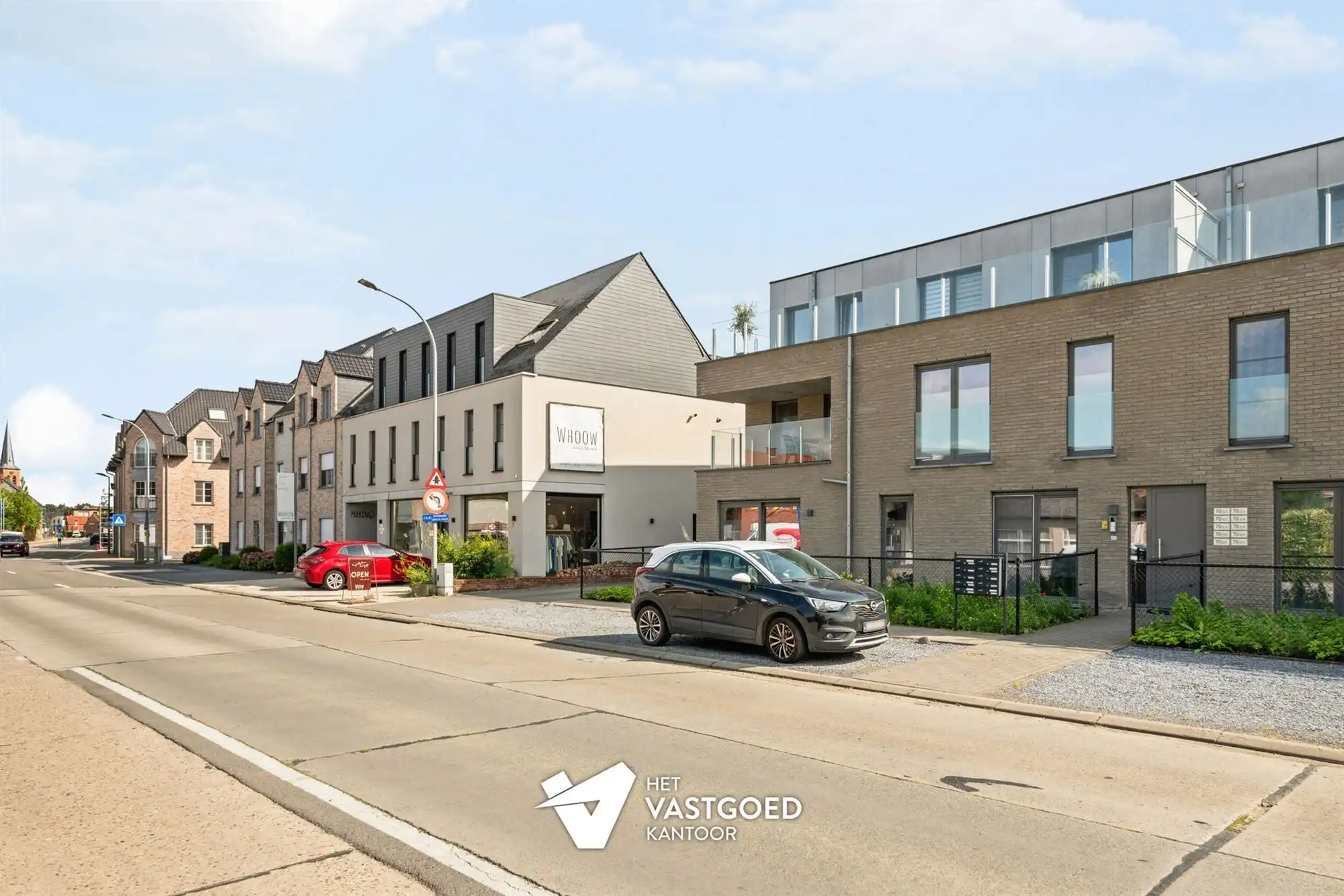 RECENT APPARTEMENT (87M²) MET 2 SLAAPKAMERS, TERRAS, GARAGE MET APARTE BERGING EN CARPORT TE HULSHOUT foto 32