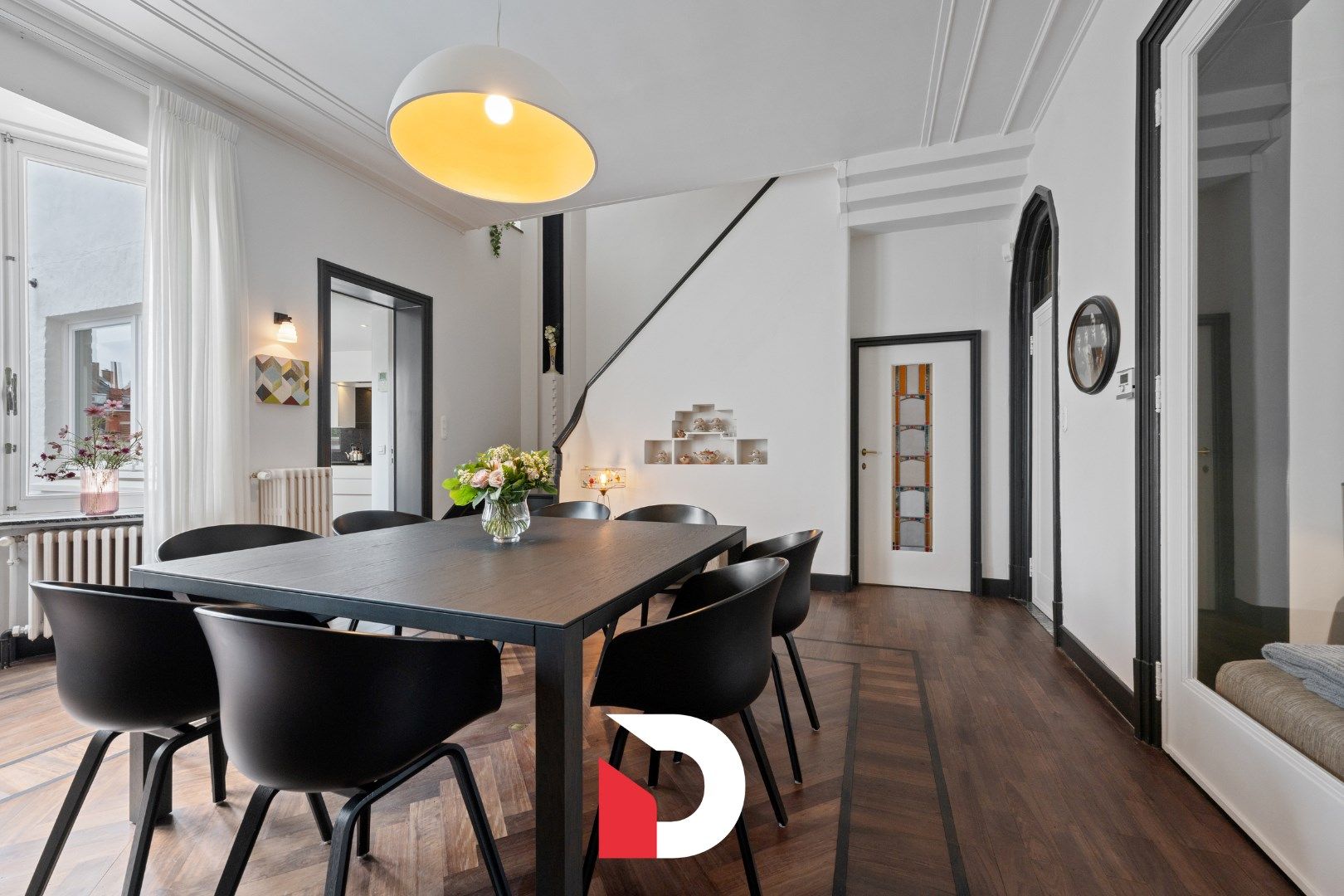 Modernistisch herenhuis te Kristus-Koning foto 5