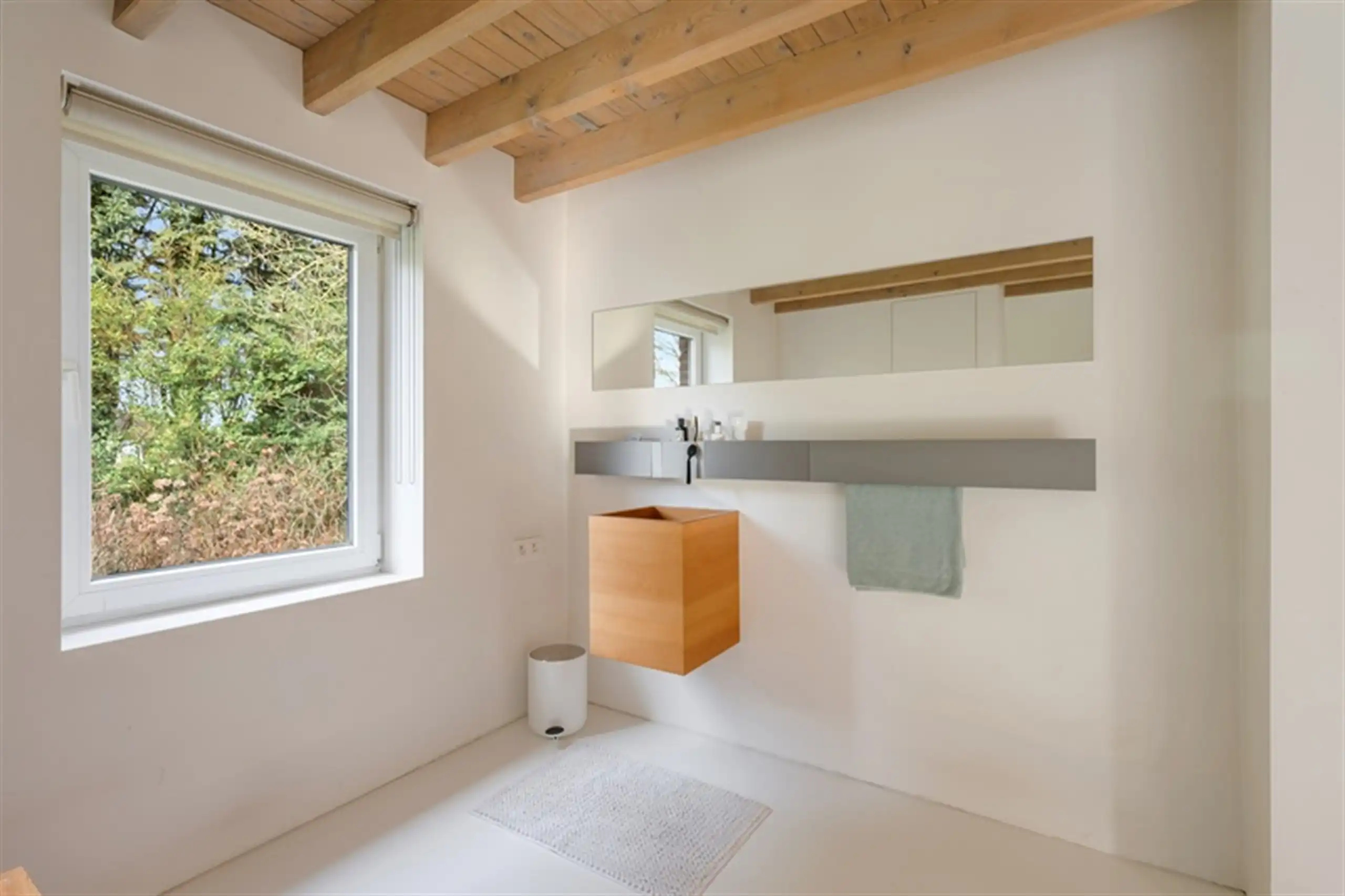 Opmerkelijk, gerestaureerde u- vormige hoeve  op 8.069 m² foto 29