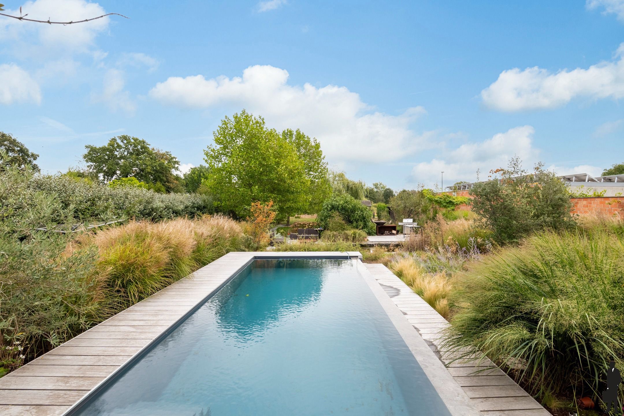 Uitzonderlijk gelegen architectenvilla op grond van 2.001m² foto 21