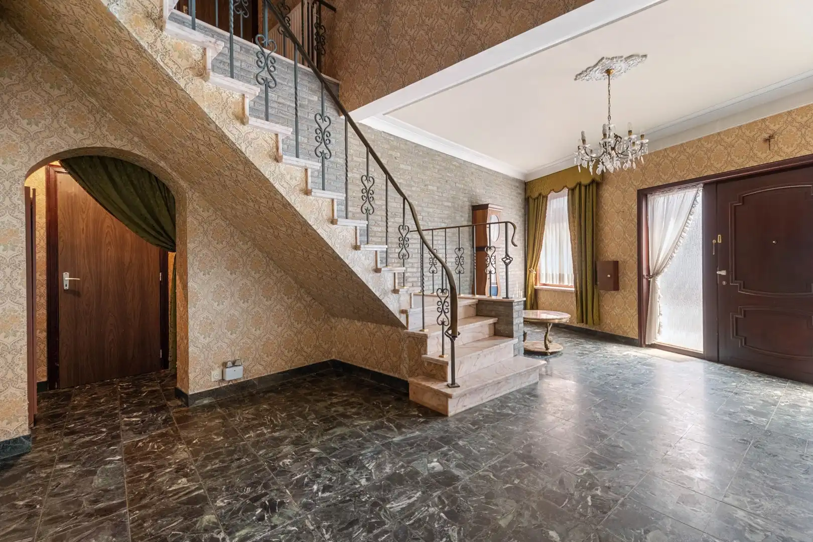 Riante burgerwoning met 5 slaapkamers en atelier te Nederbrakel foto 10