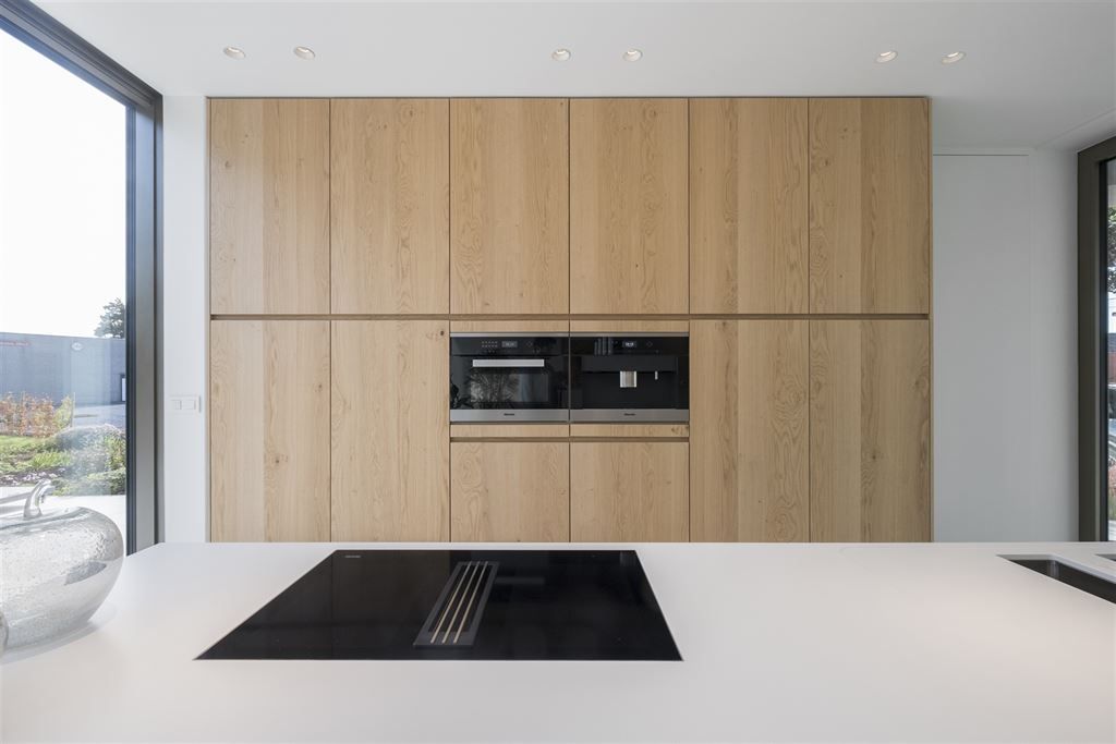 Strakke en moderne villa met high-end afwerking foto 3