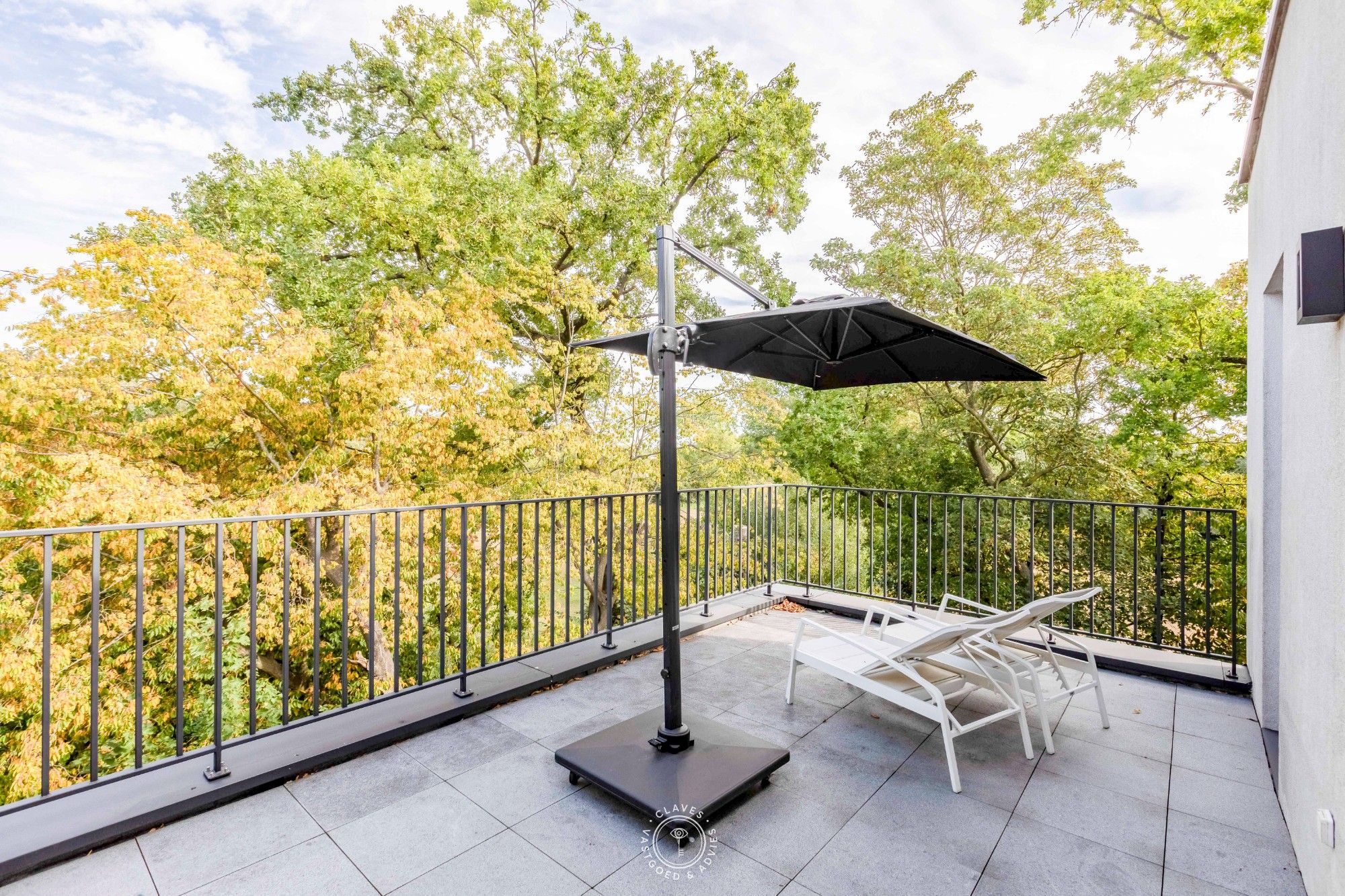 Buitengewoon penthouse met 3 slaapkamers in mooie groene omgeving foto 26