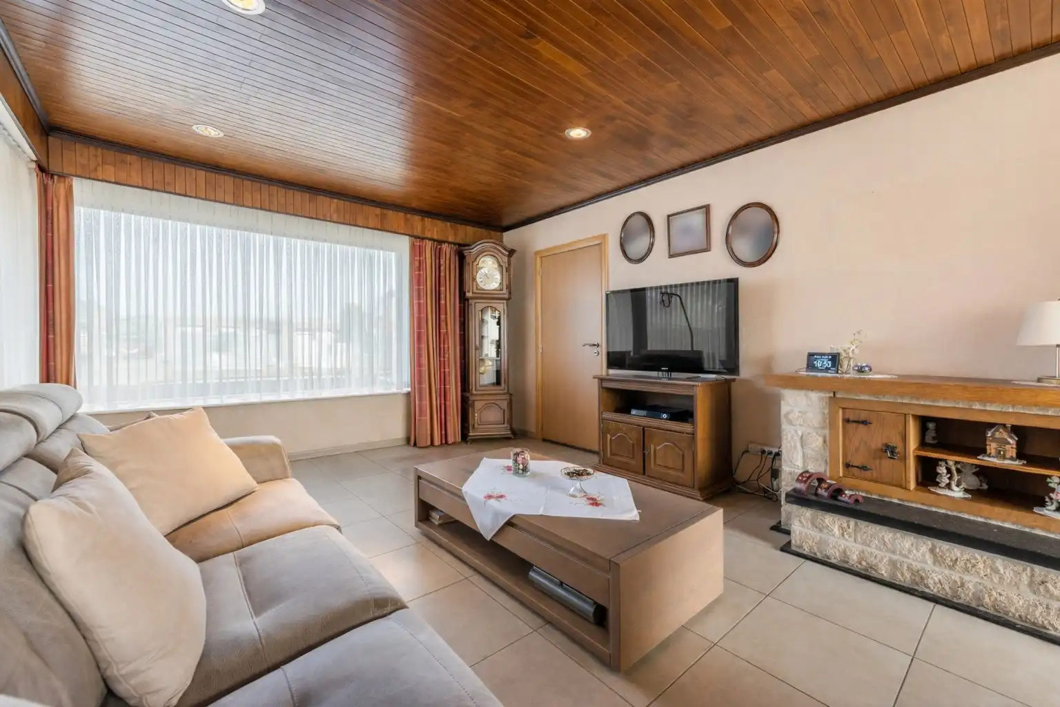 Halfopen bebouwing met 4 slaapkamers op 5 are 62 ca in Koersel foto 3