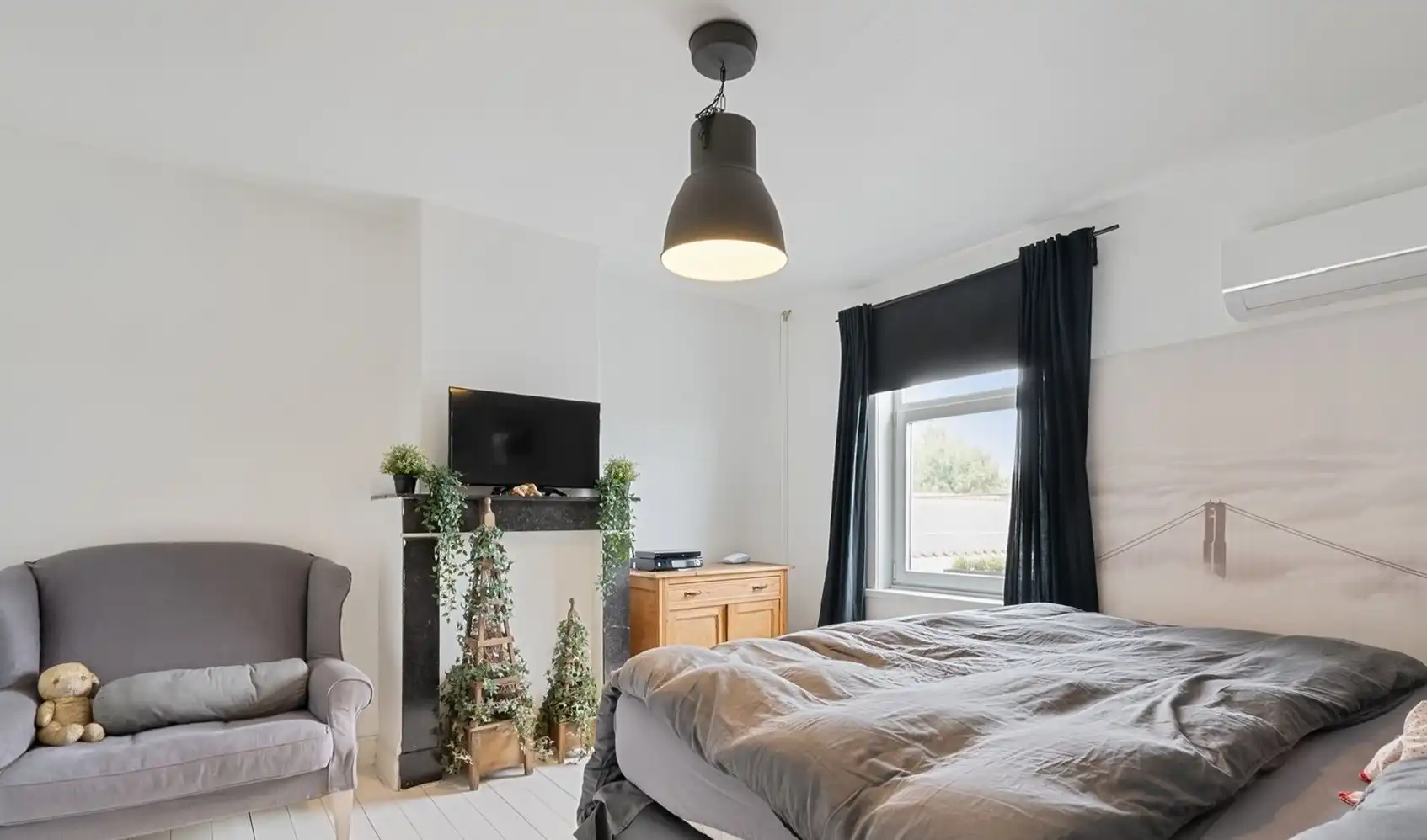 Unieke eigendom waar wonen en ondernemen samenkomen foto 9