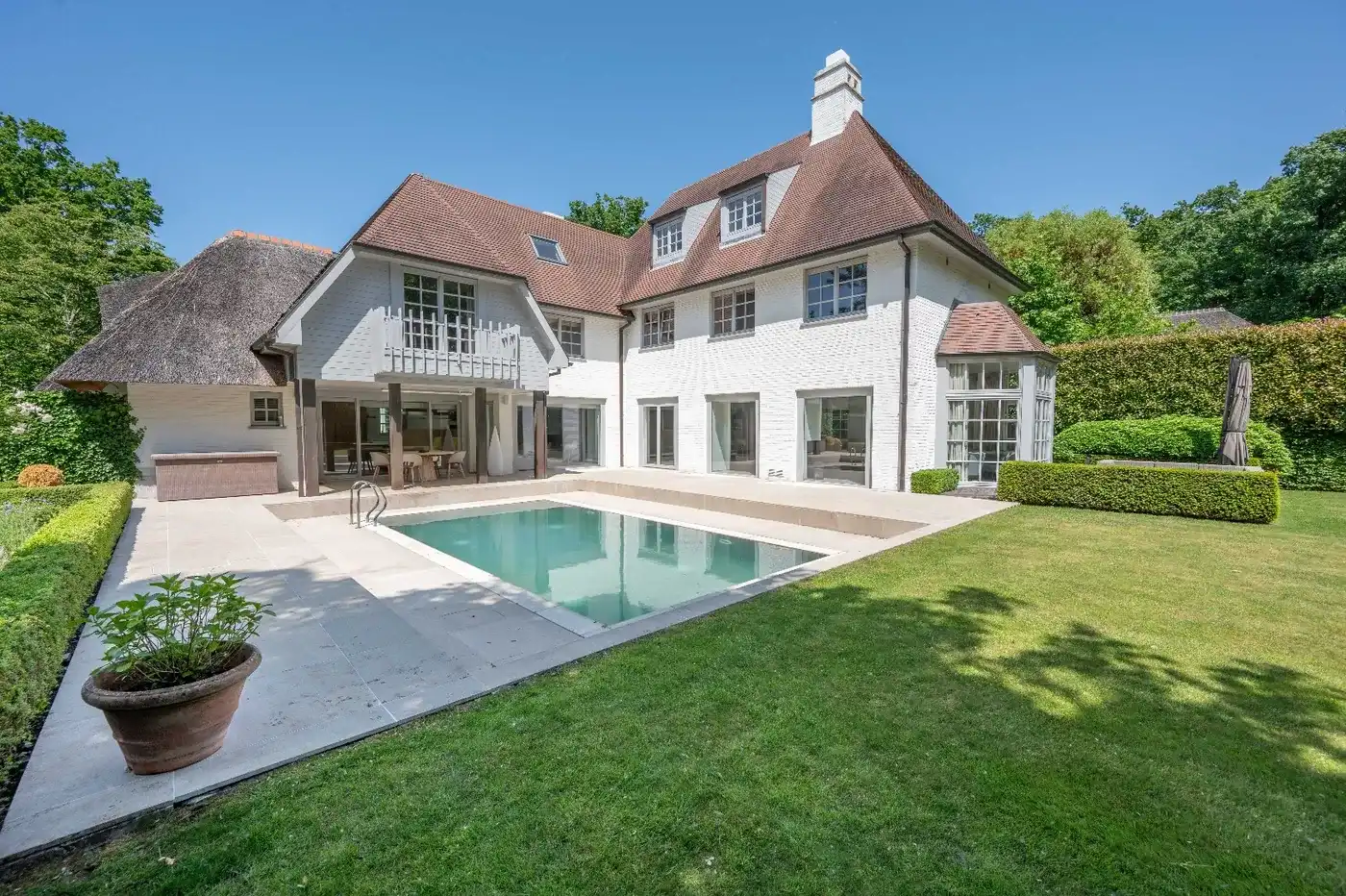 Exclusieve villa op toplocatie in het Zoute, vlak bij de Royal Zoute Golf Club foto 3