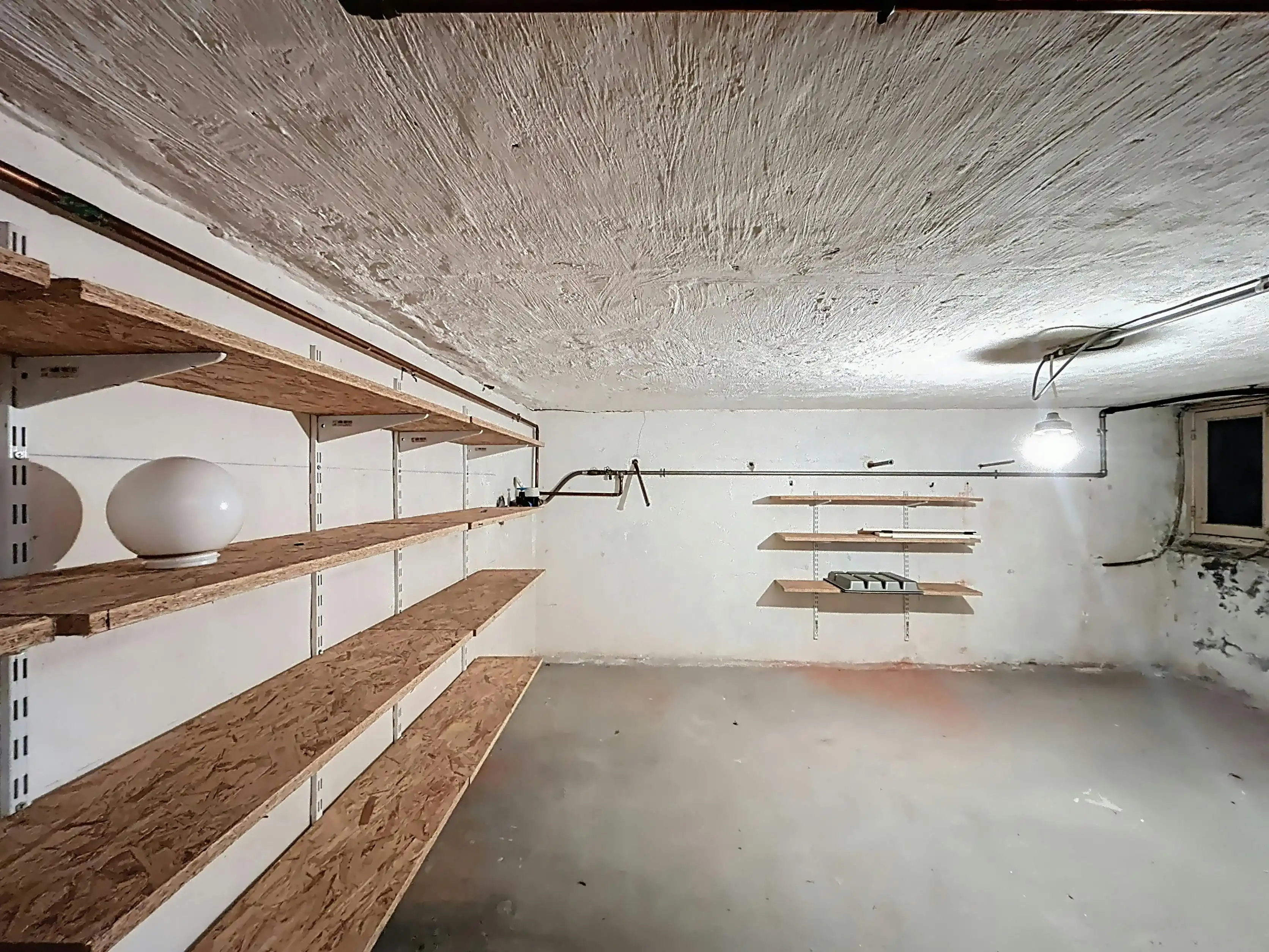 Te renoveren halfopen bebouwing te koop in Lotenhulle foto 18