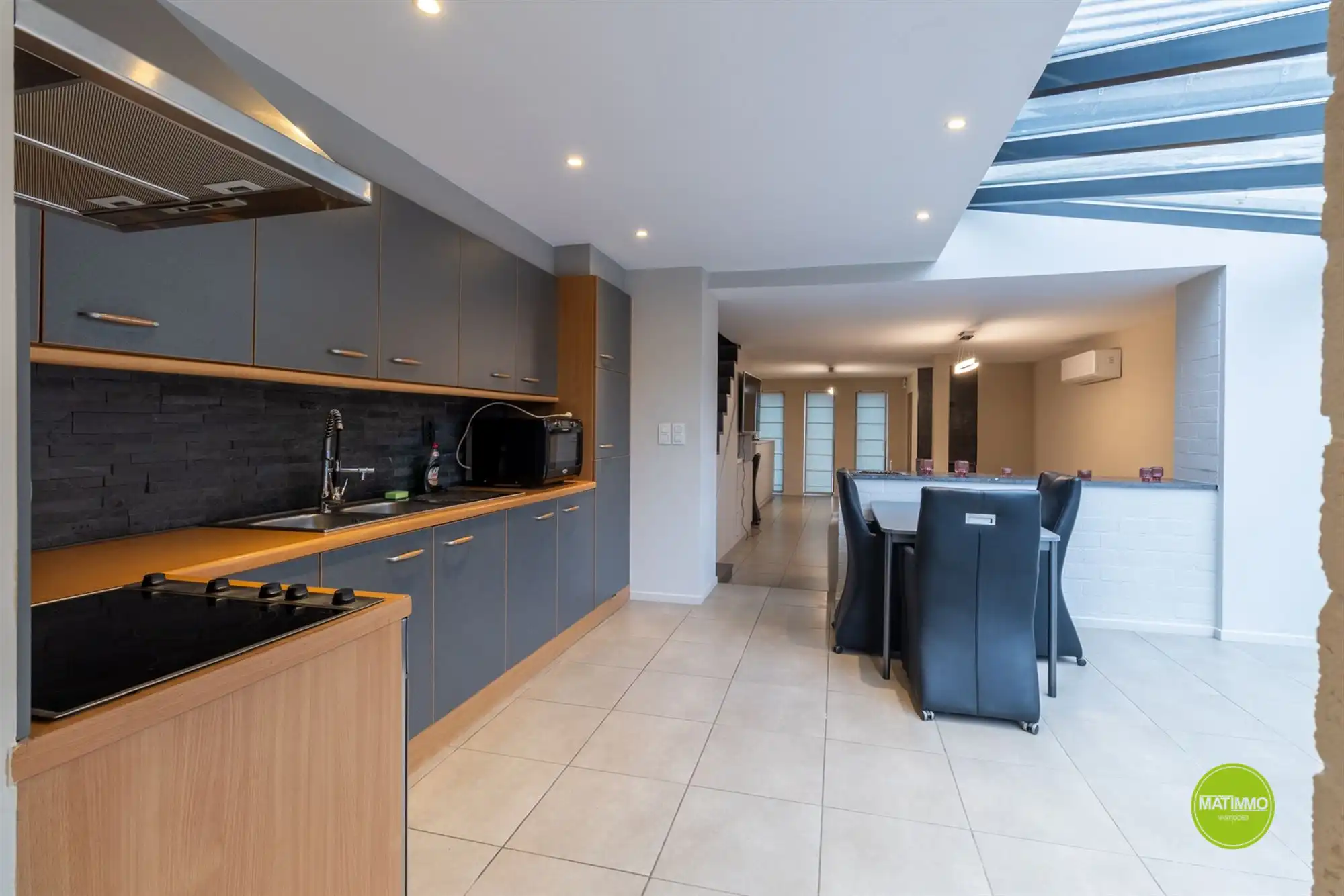 Instapklare, gerenoveerde woning met bijgebouw  foto 7