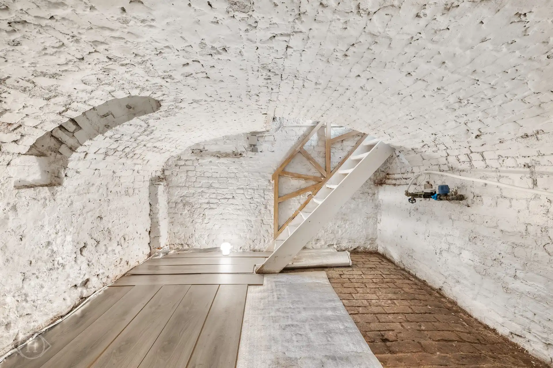 Volledig gerenoveerde, energiezuinige woning met zuidtuin foto 28