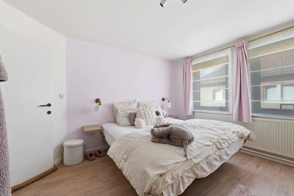 Instapklare gezinswoning met 3 slaapkamers en ruime tuin en garage in Tongeren foto 24